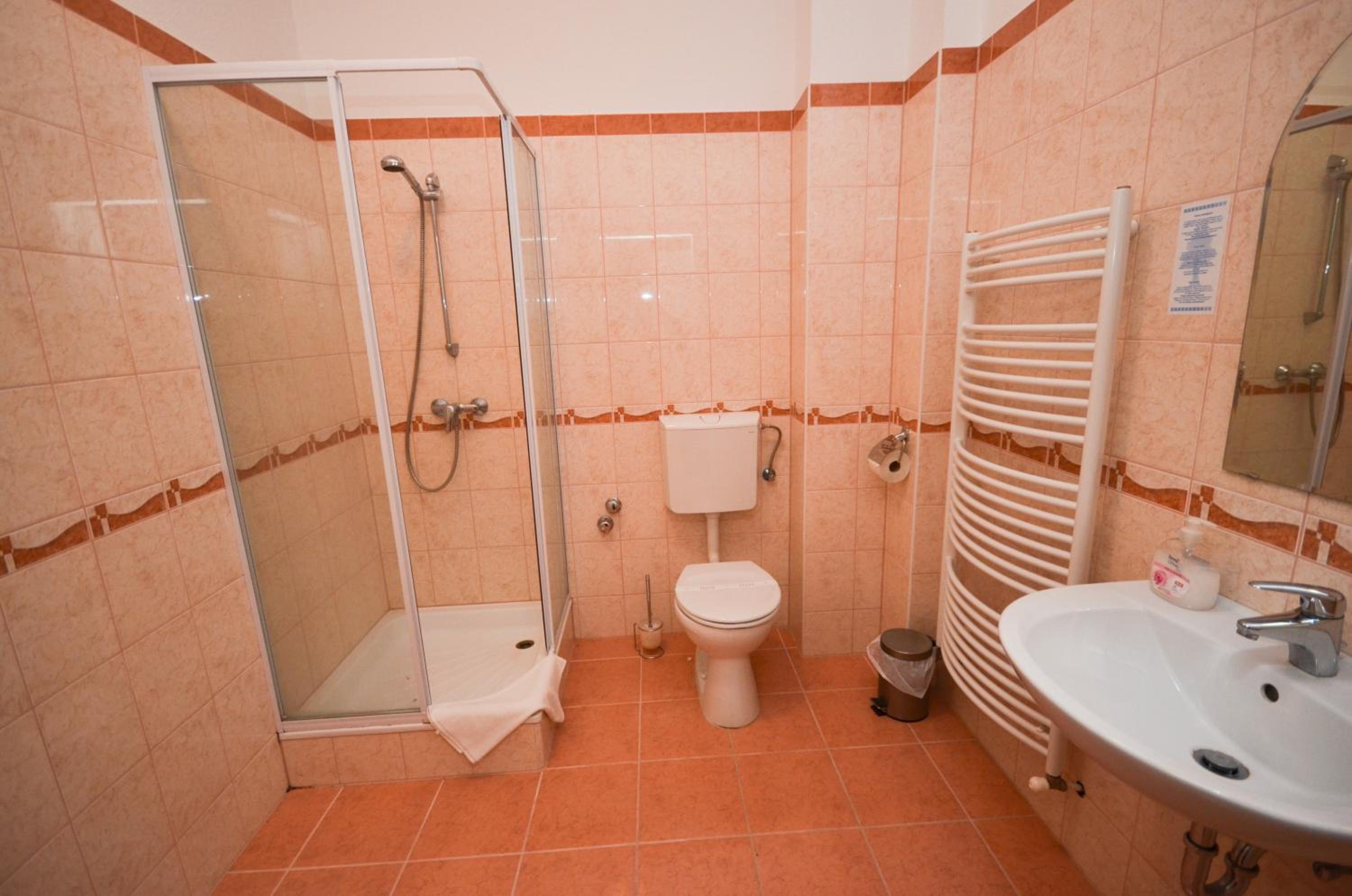 Broadway Guesthouse