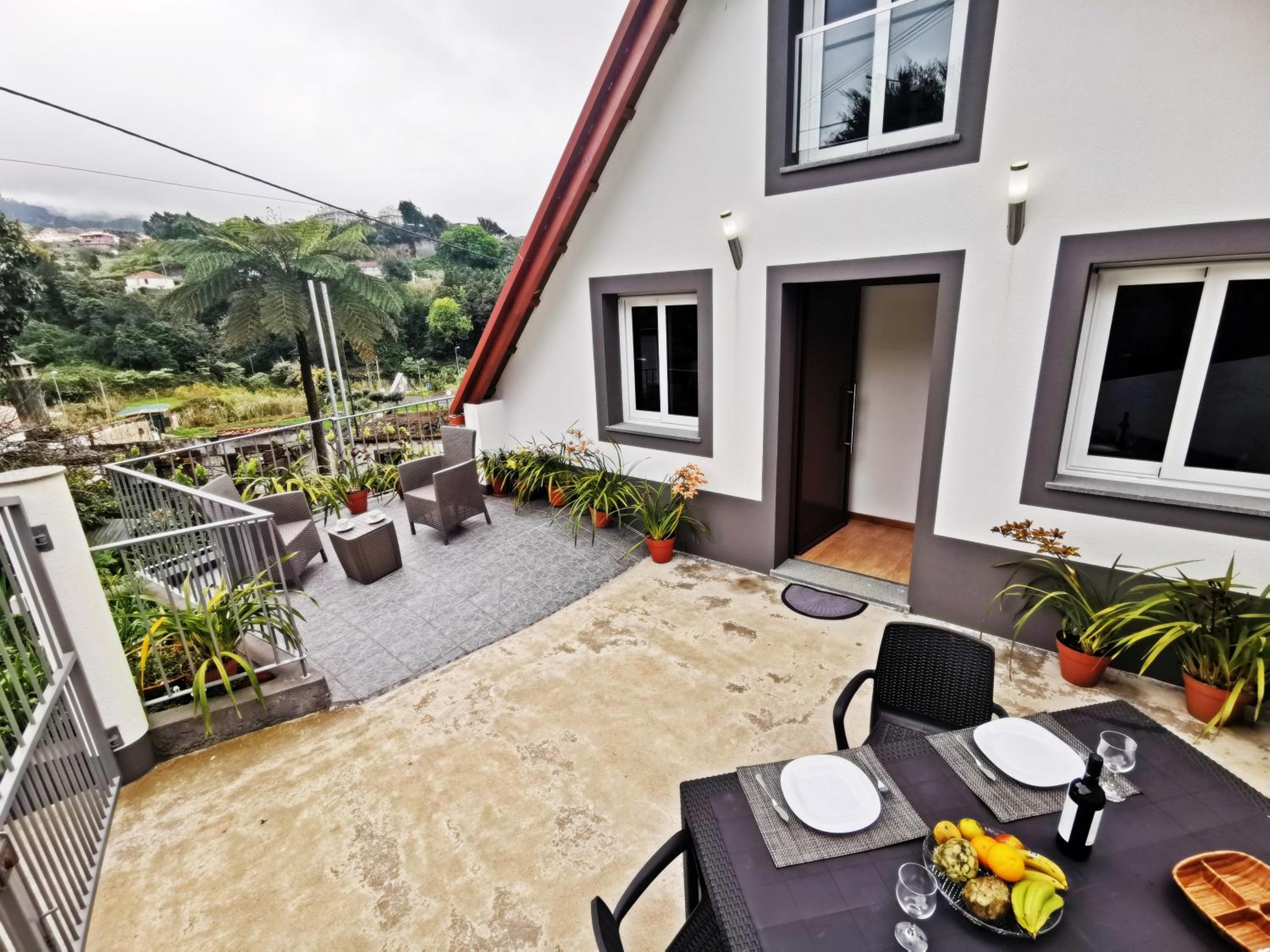 Casa Típica de Santana – Casa do Avô view 4