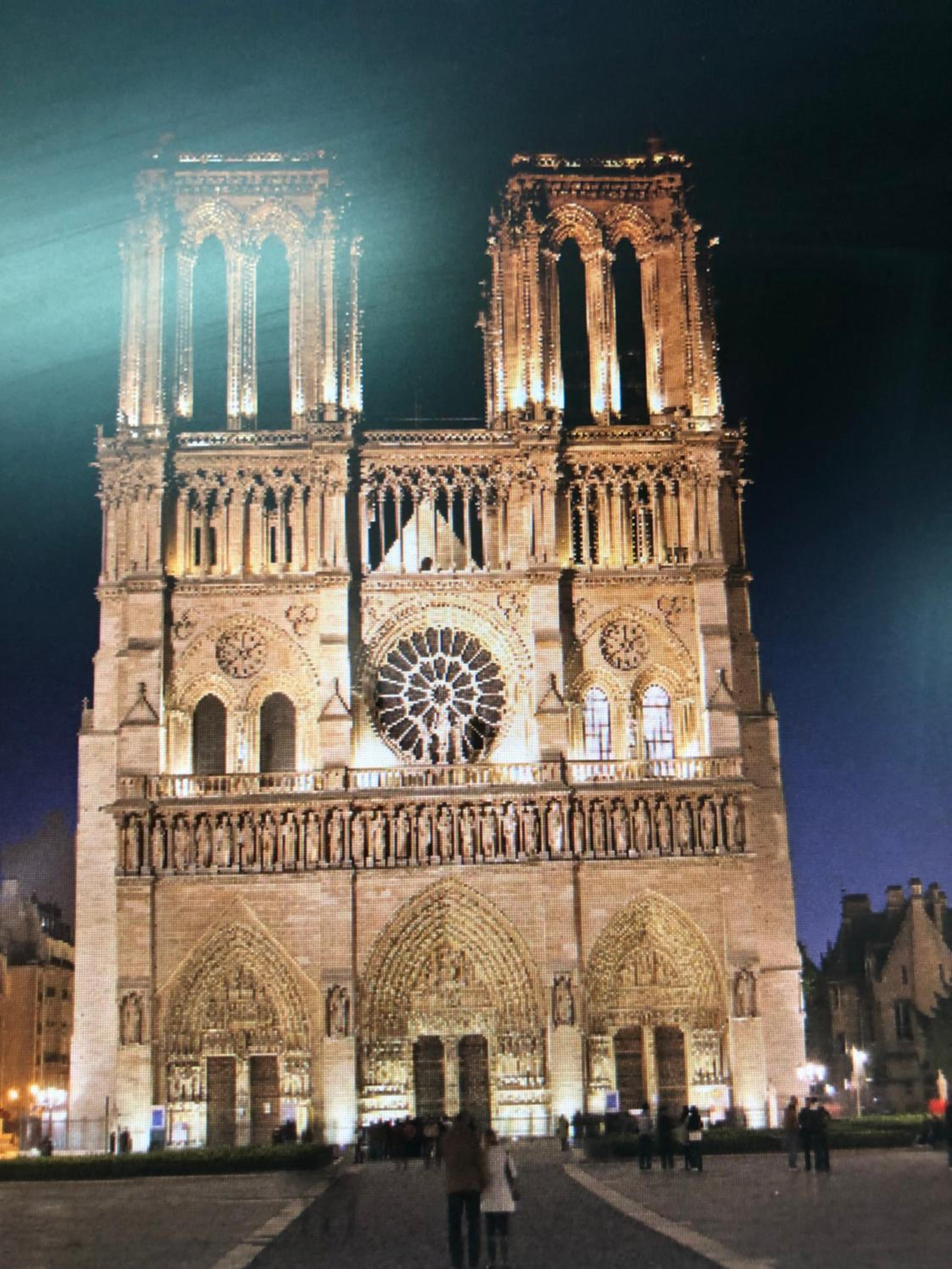 BEAUTY SAINT PAUL