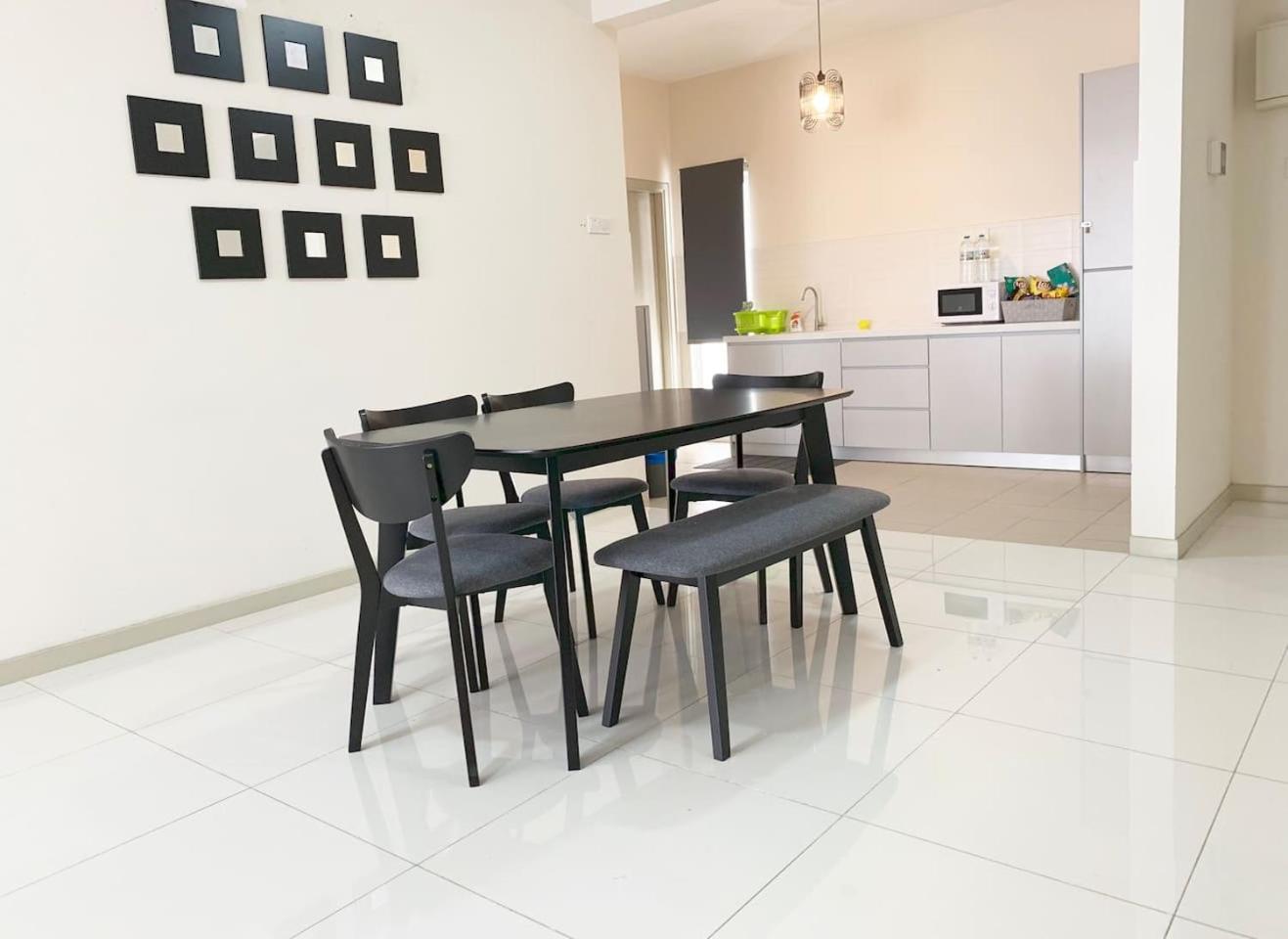 3 Bedrooms FULLY AIRCOND,near MSU , Shah Alam stadium photo 8