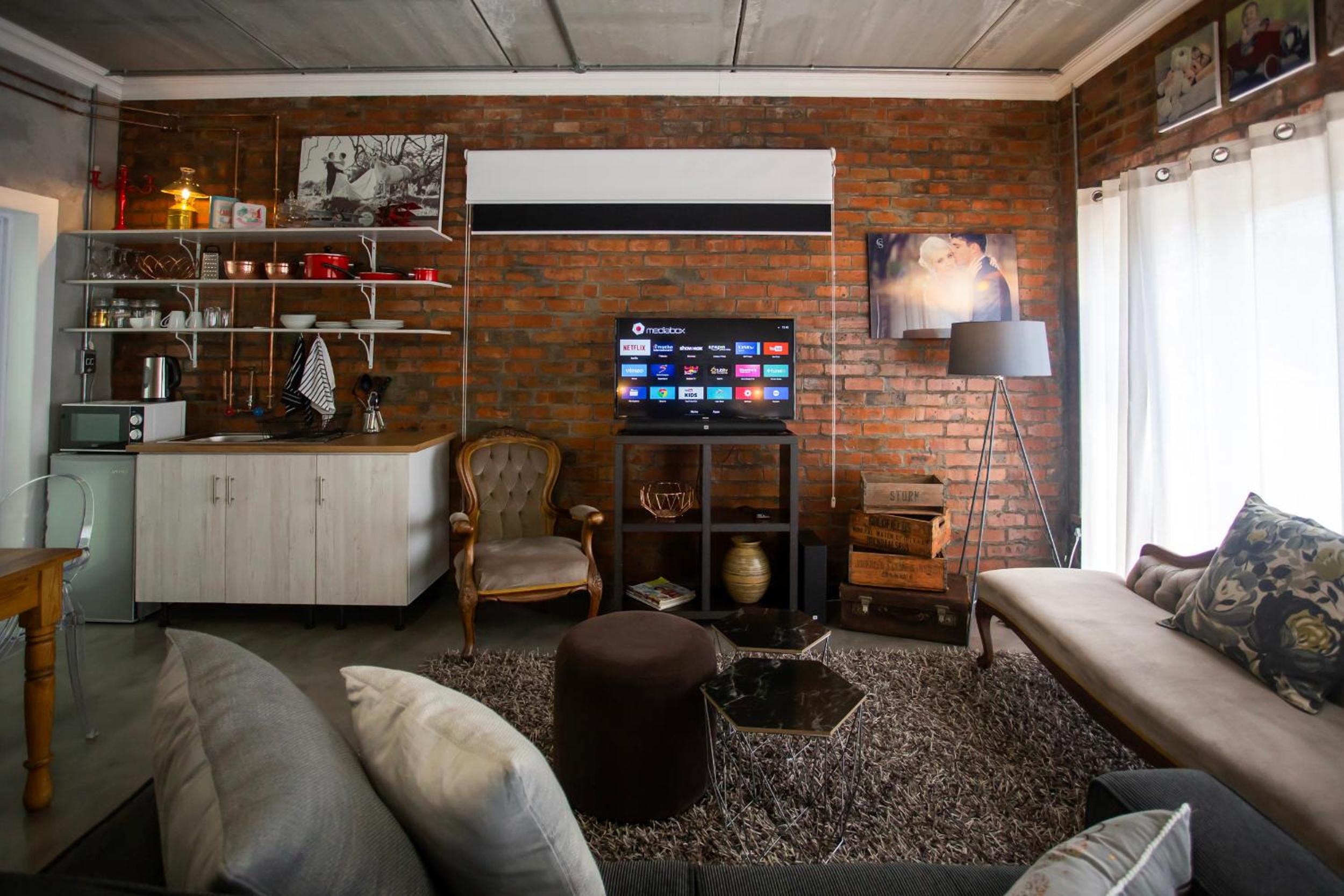 the STUDIO apartment in Durbanville view 2