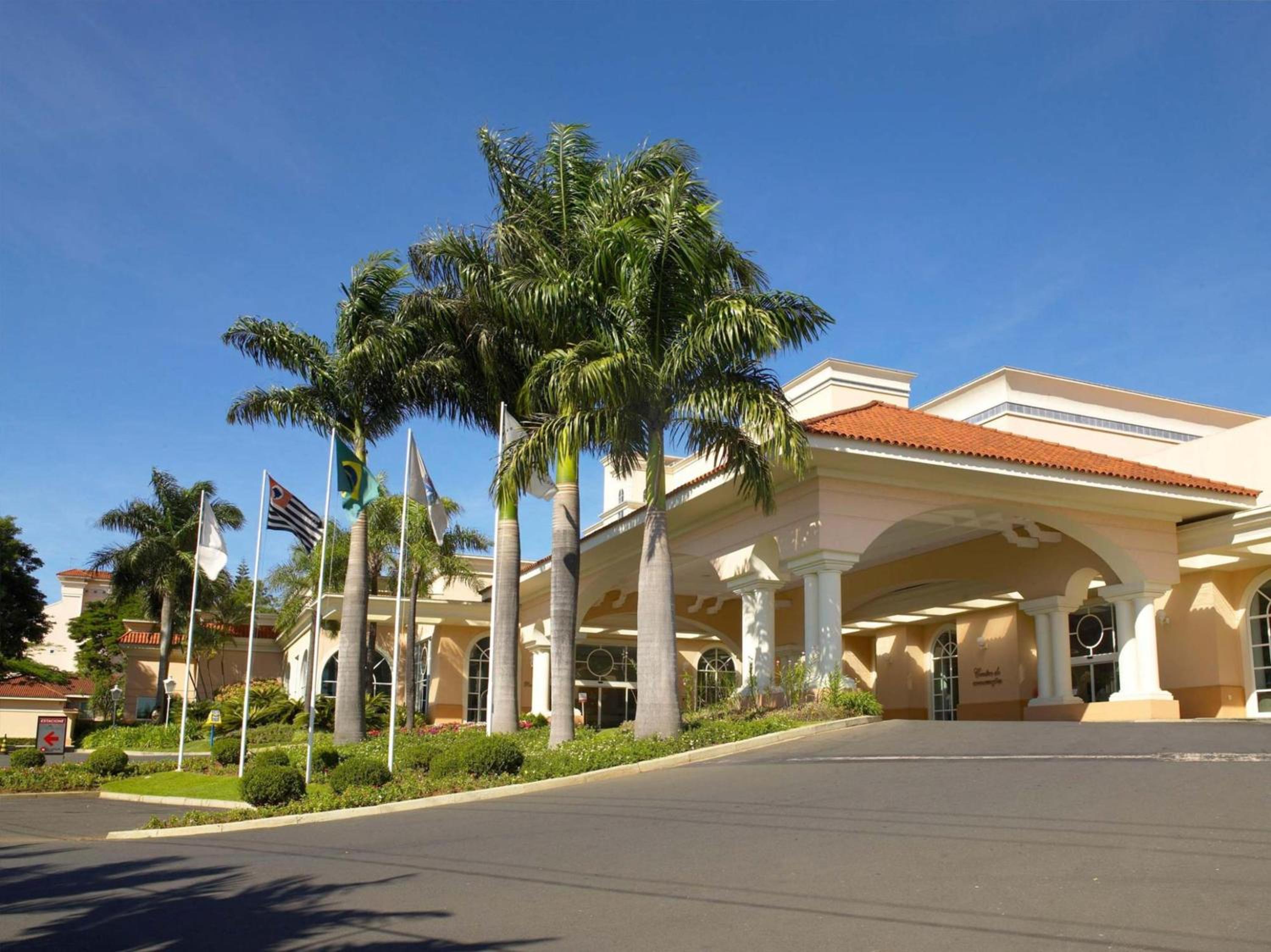 Hotel Royal Palm Plaza Resort - Image 1
