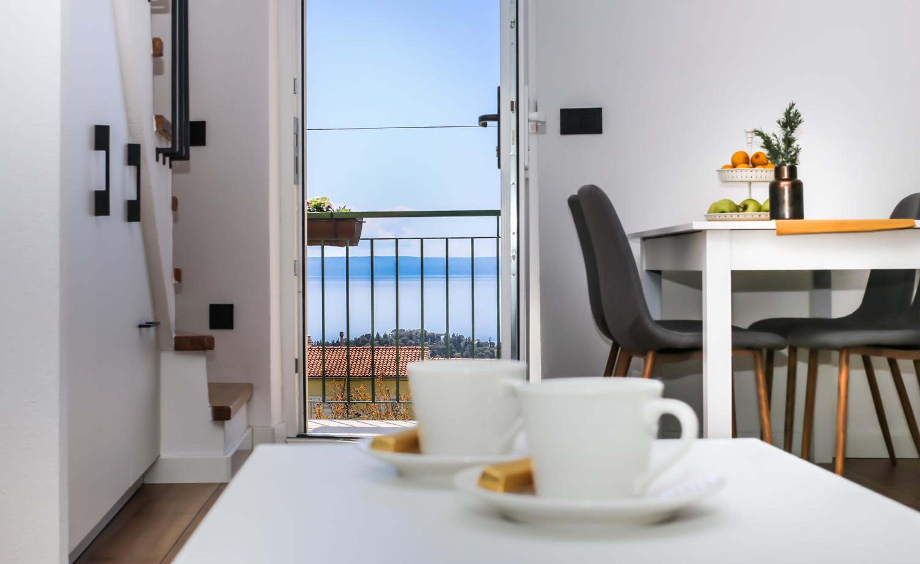 Holiday House Kleme view 3