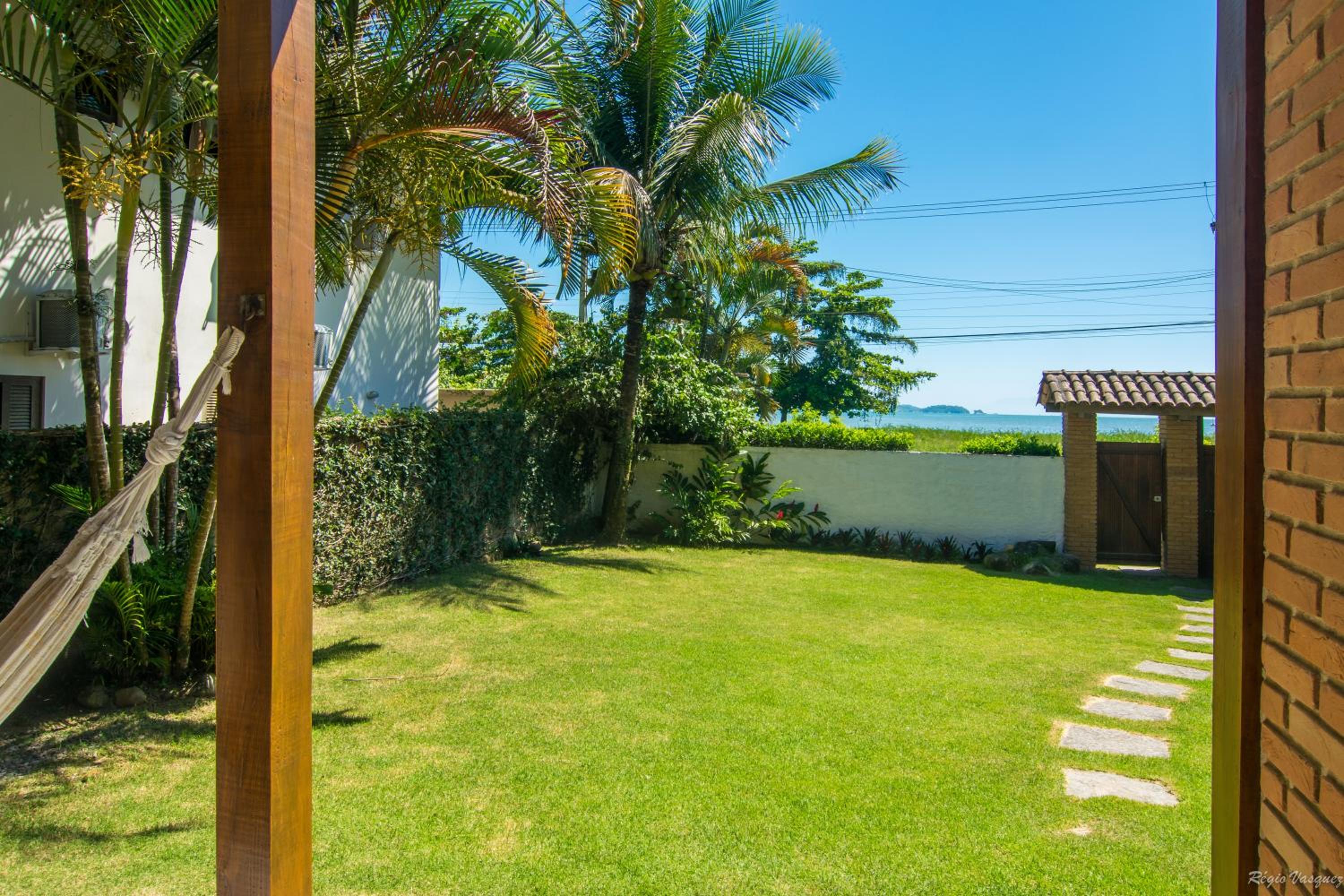 Casa Inteira frente mar