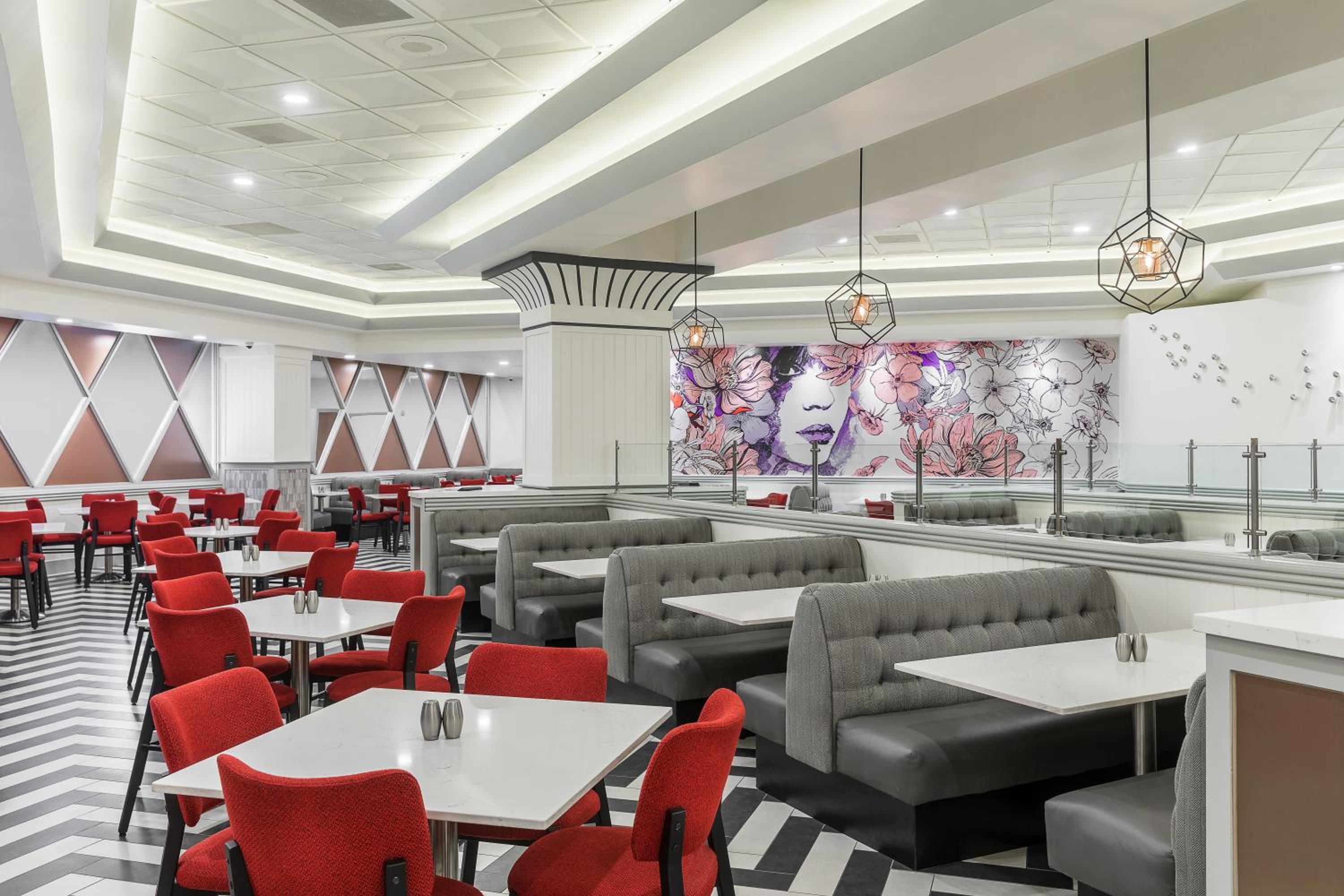 Las Vegas Vacations - The STRAT Hotel, Casino  Tower - Property Image 37