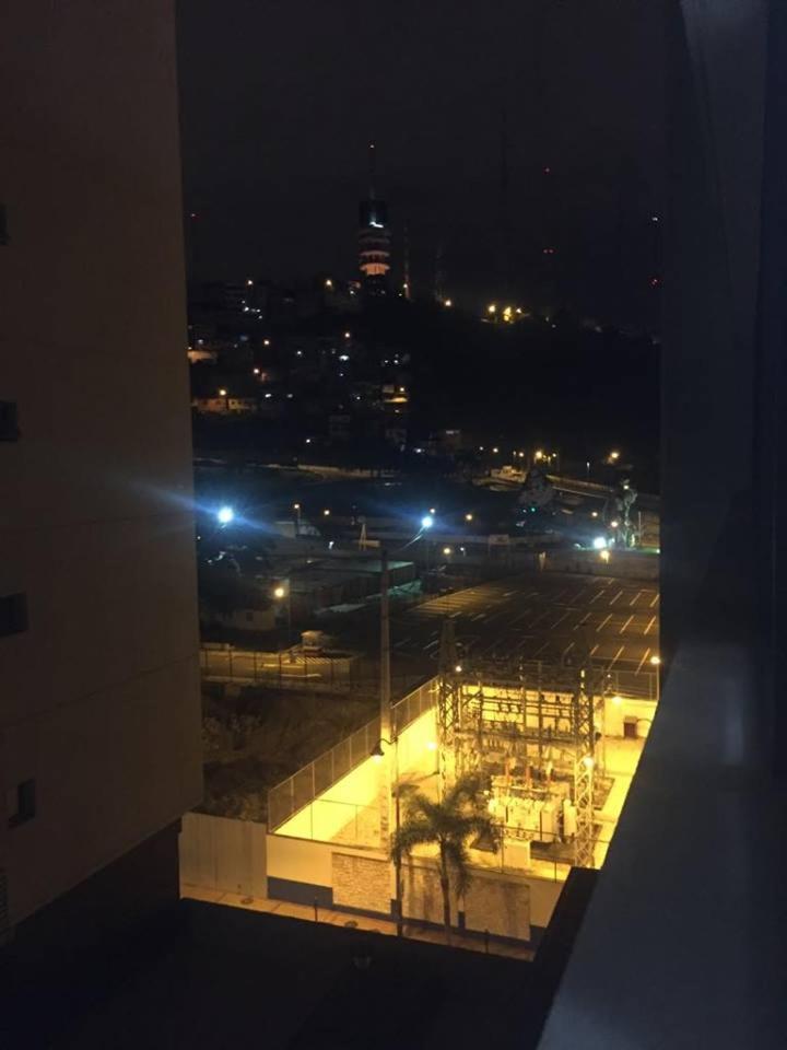 LUXURY APARTMENT PUERTO SANTA ANA GUAYAQUIL