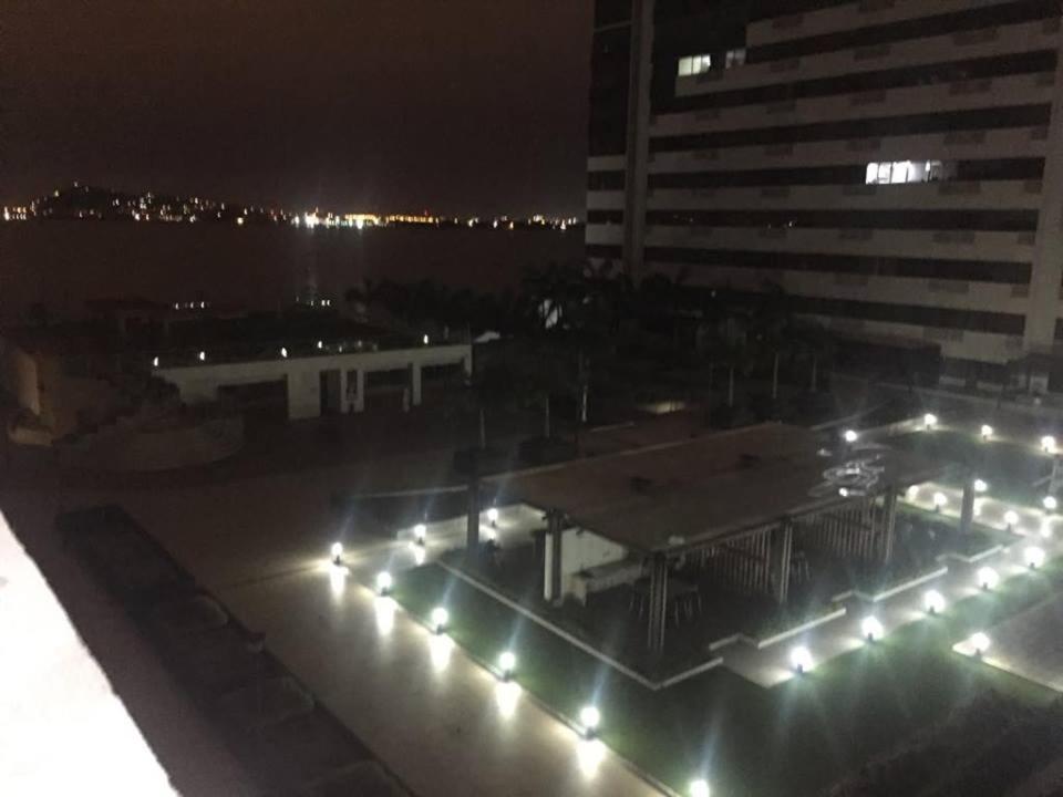 LUXURY APARTMENT PUERTO SANTA ANA GUAYAQUIL