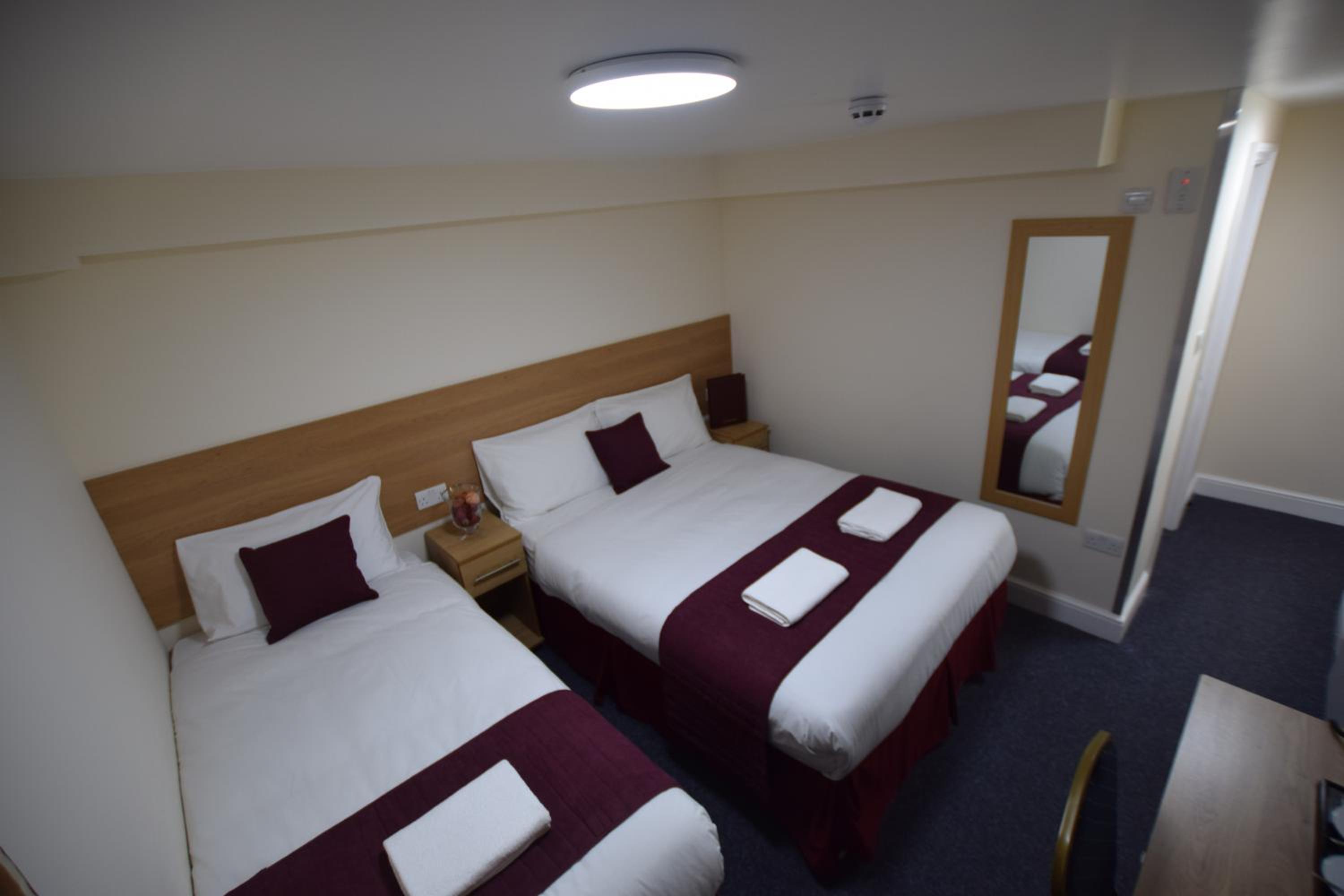 Ilford Vacations - PremierLux Serviced Apartments - Property Image 24