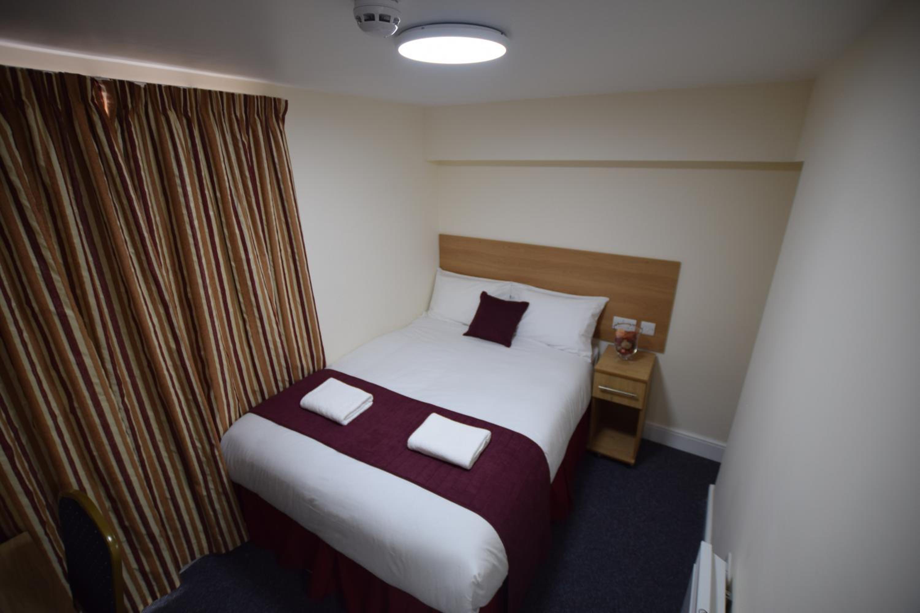 Ilford Vacations - PremierLux Serviced Apartments - Property Image 53