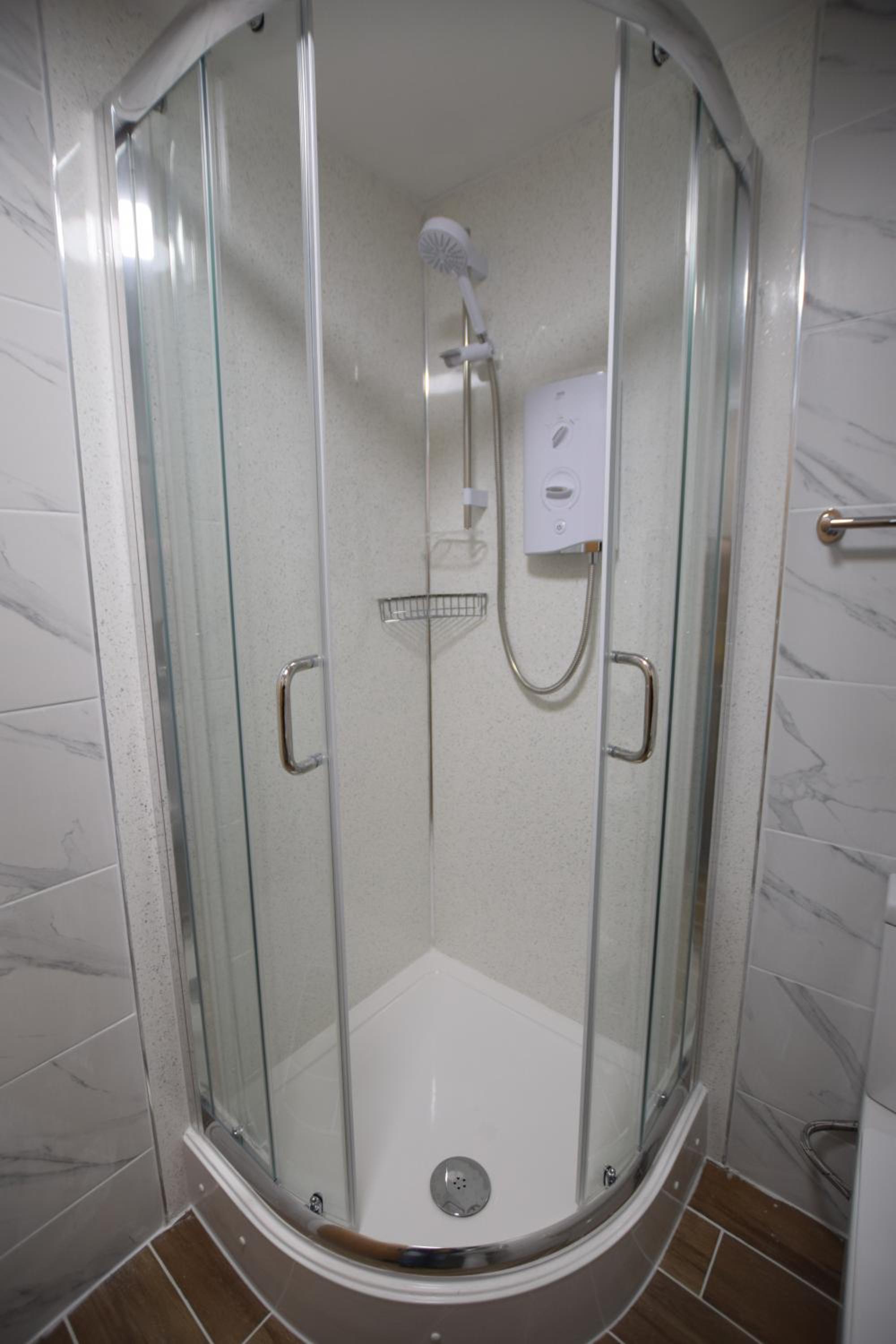 Ilford Vacations - PremierLux Serviced Apartments - Property Image 6