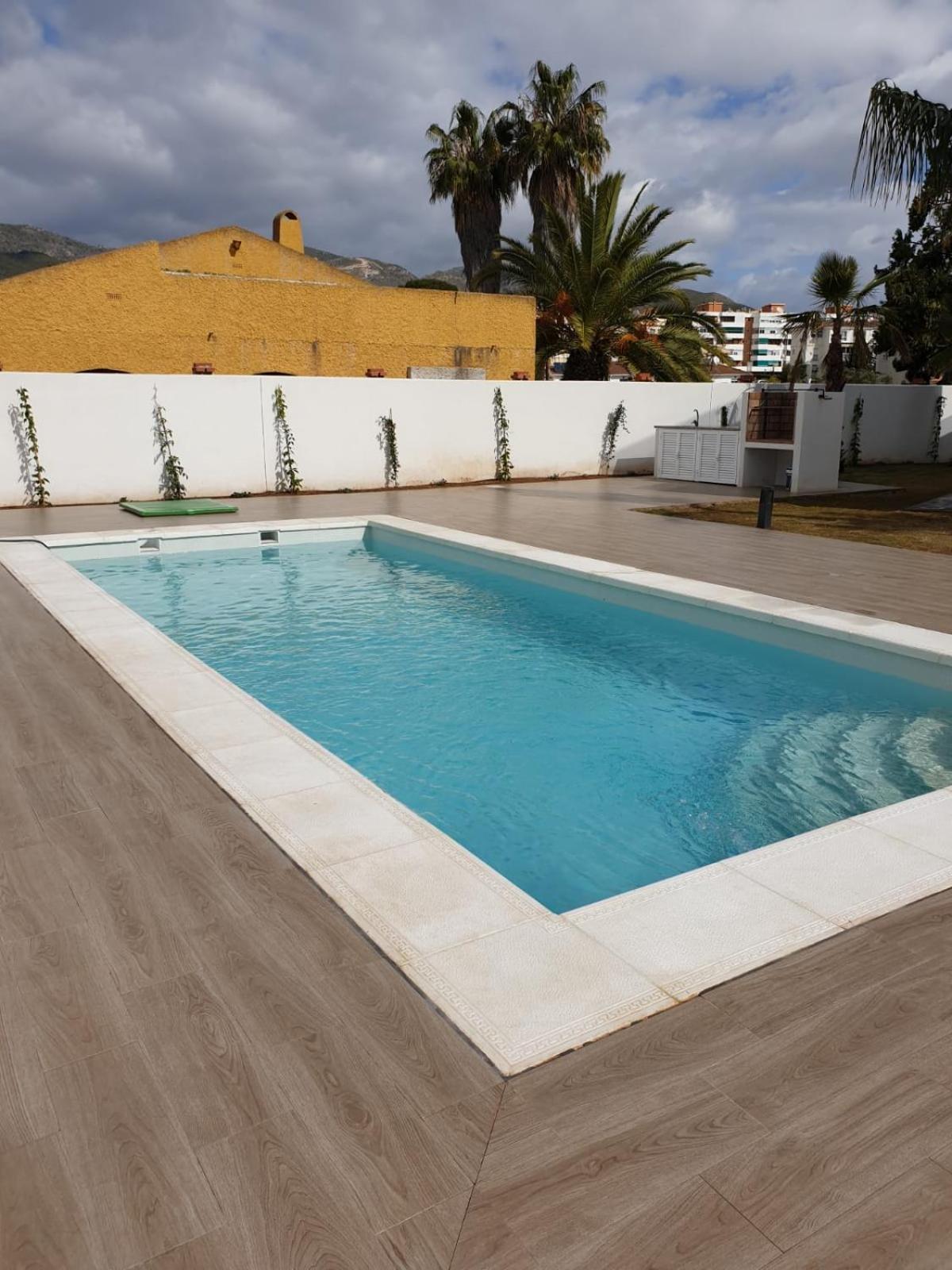 AMAZING VILLA By THE SEA BENALMADENA