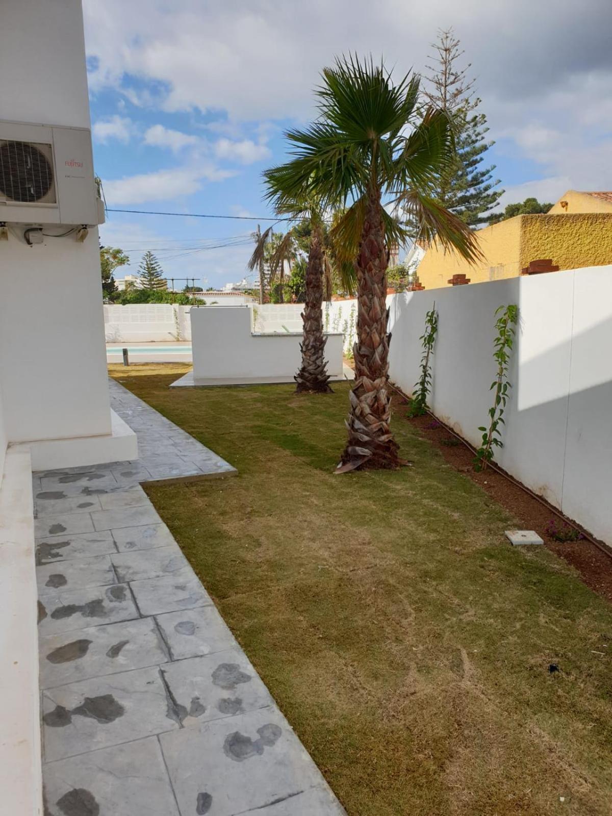 AMAZING VILLA By THE SEA BENALMADENA