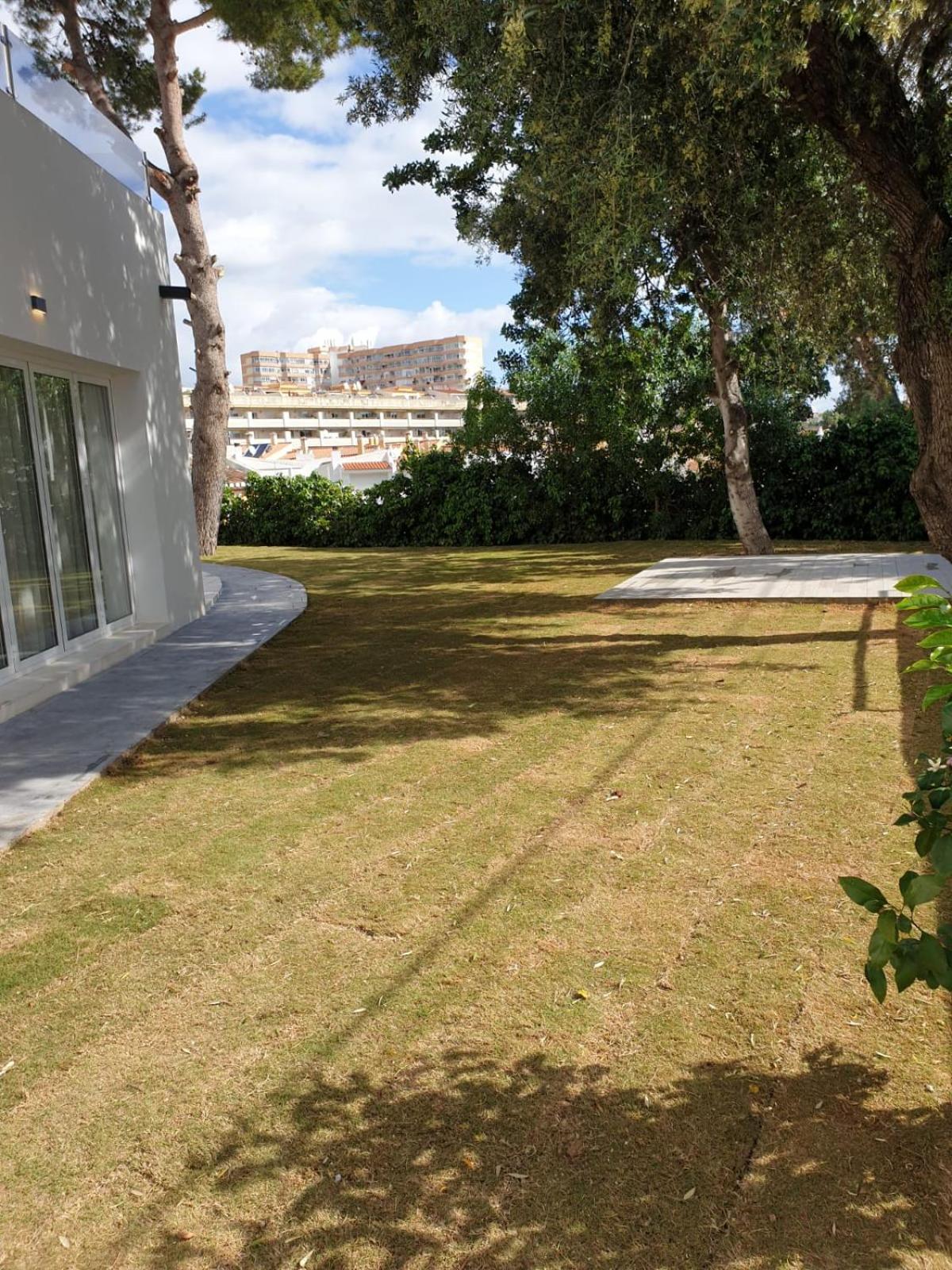 AMAZING VILLA By THE SEA BENALMADENA