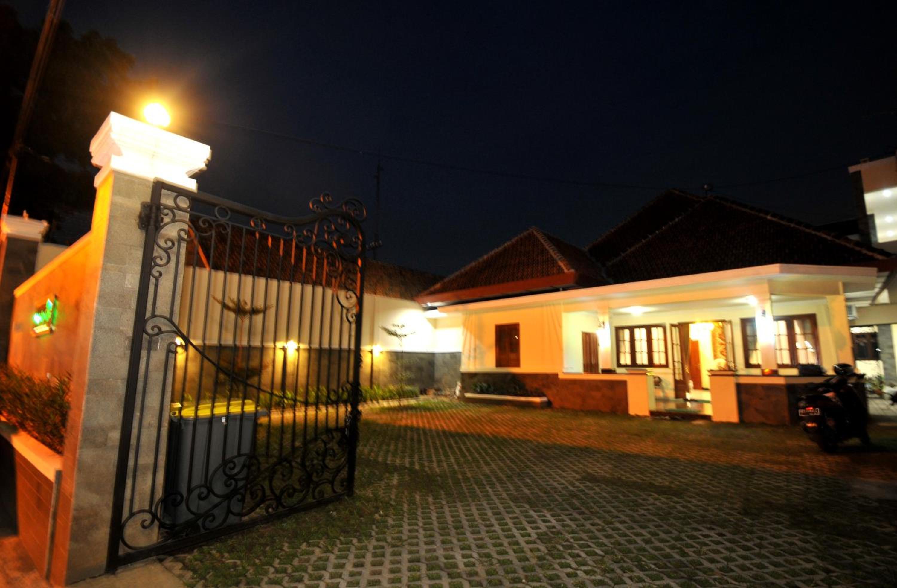 Musafir Guest House Syariah view 3
