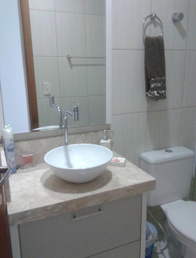 Apto 2 dorm com garagem