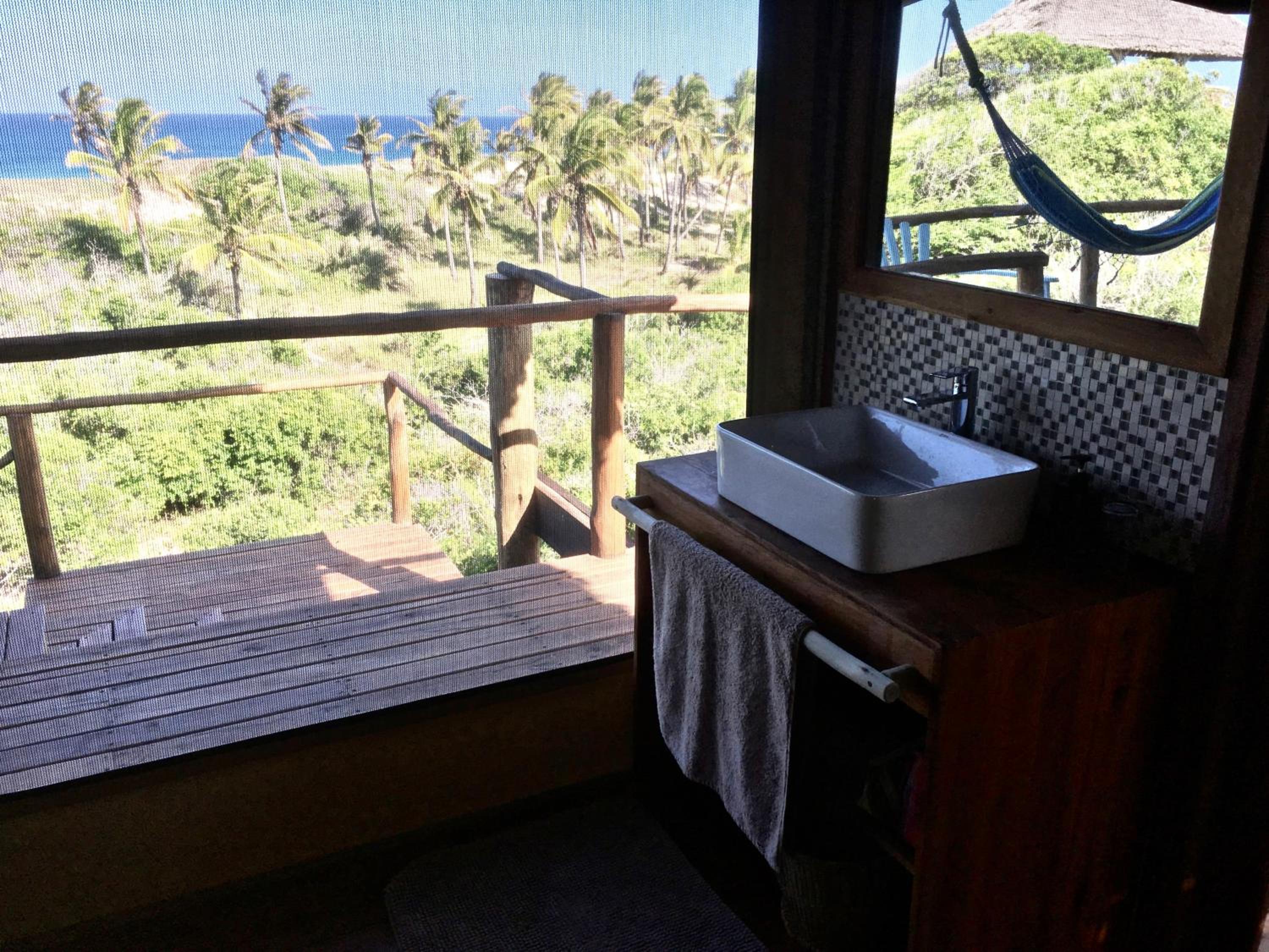 Travessia Beach Lodge