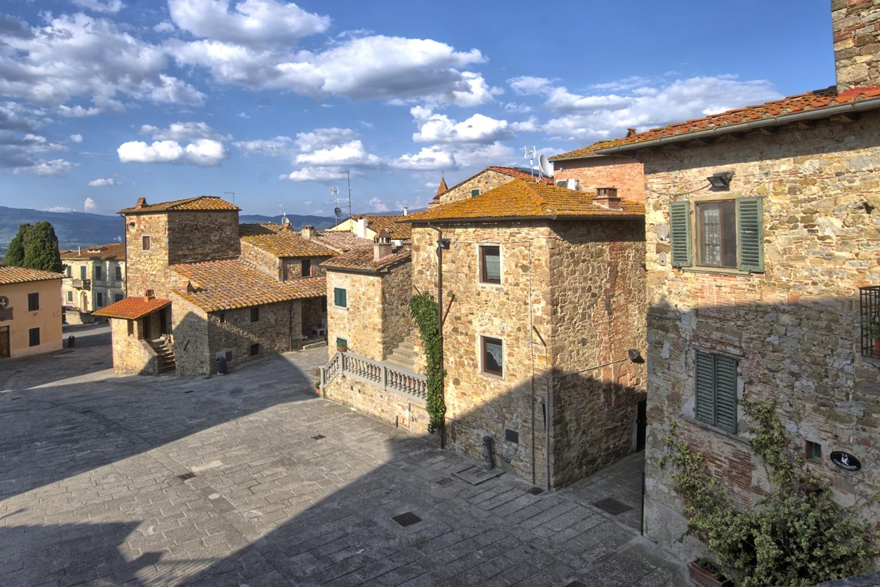 La Miccia view 3