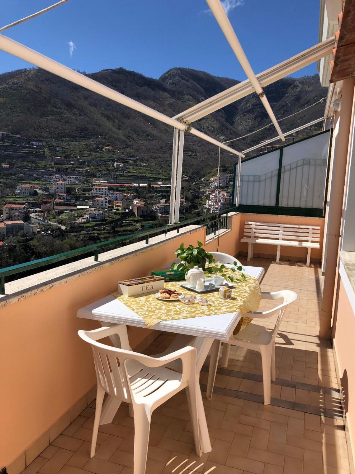 House Joseph photo 5