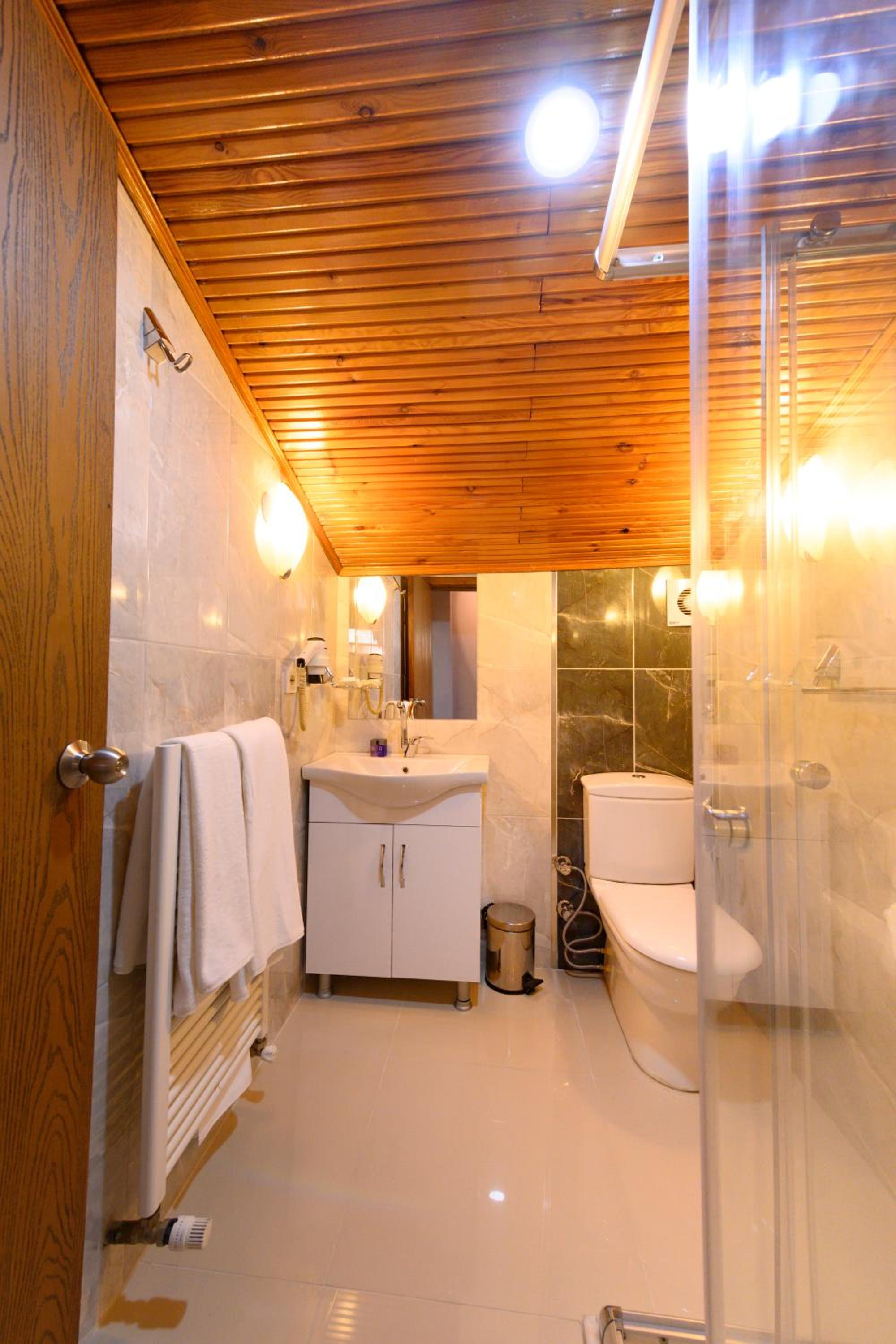 Entes Apart - Image 40