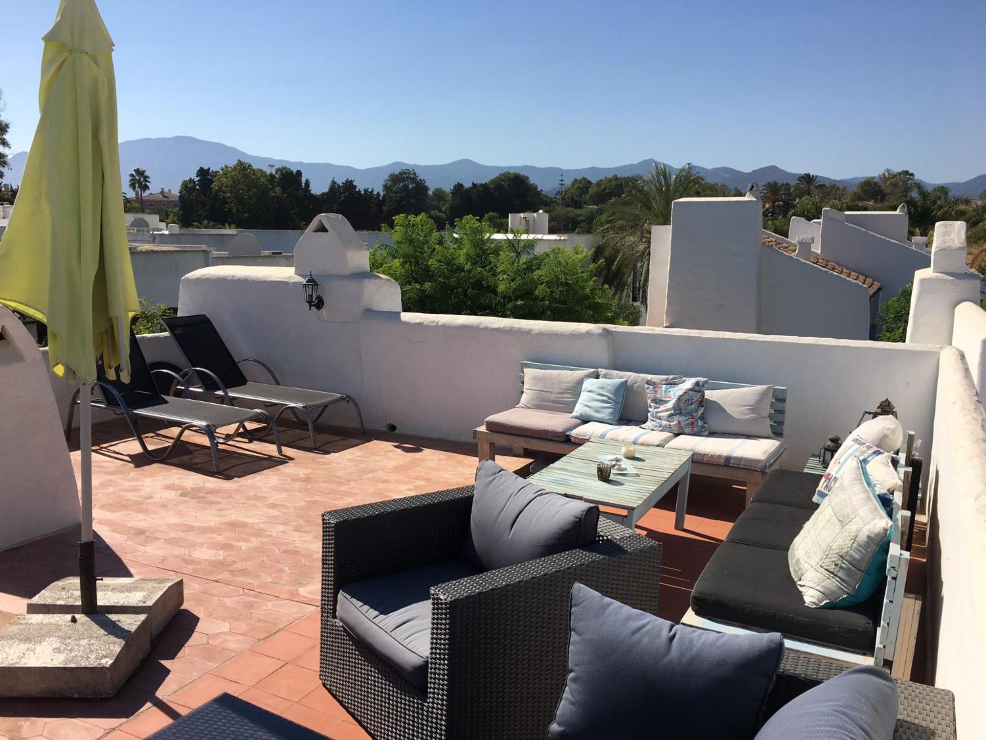 Estepona - Playa - Terraza solárium AL19 view 3