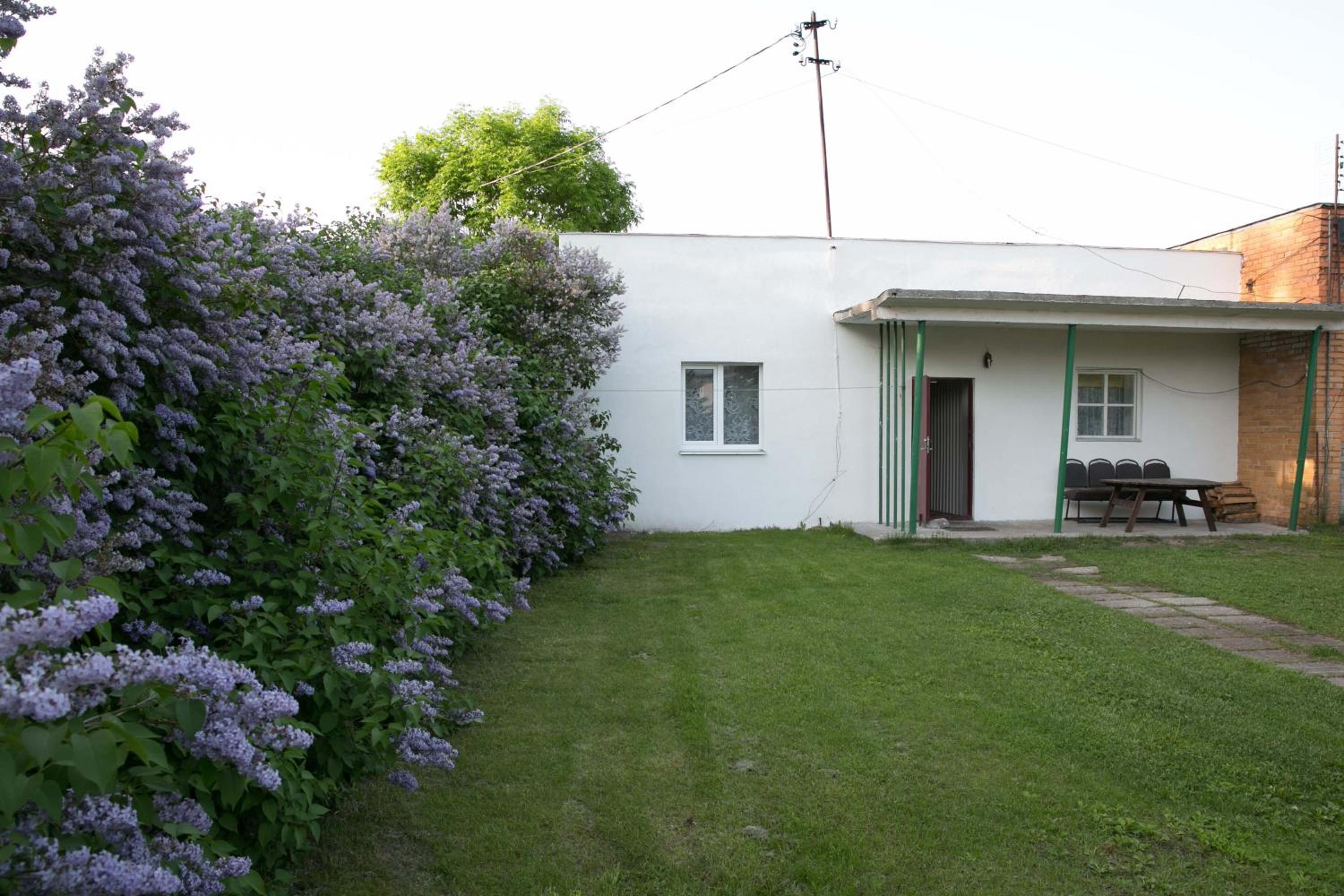 Kihnu Sadama Öömaja Guesthouse