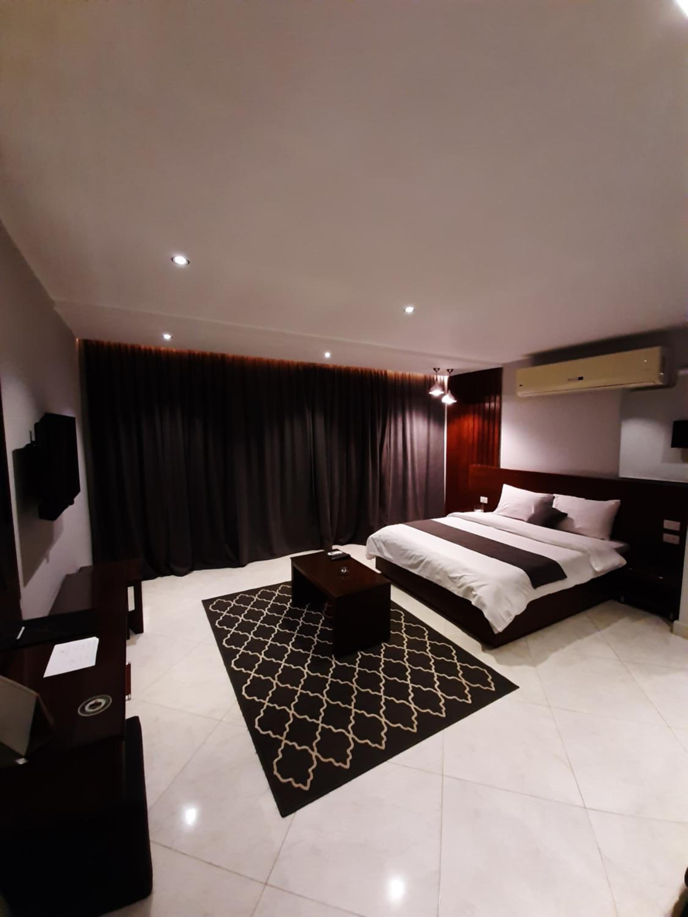 hotel room