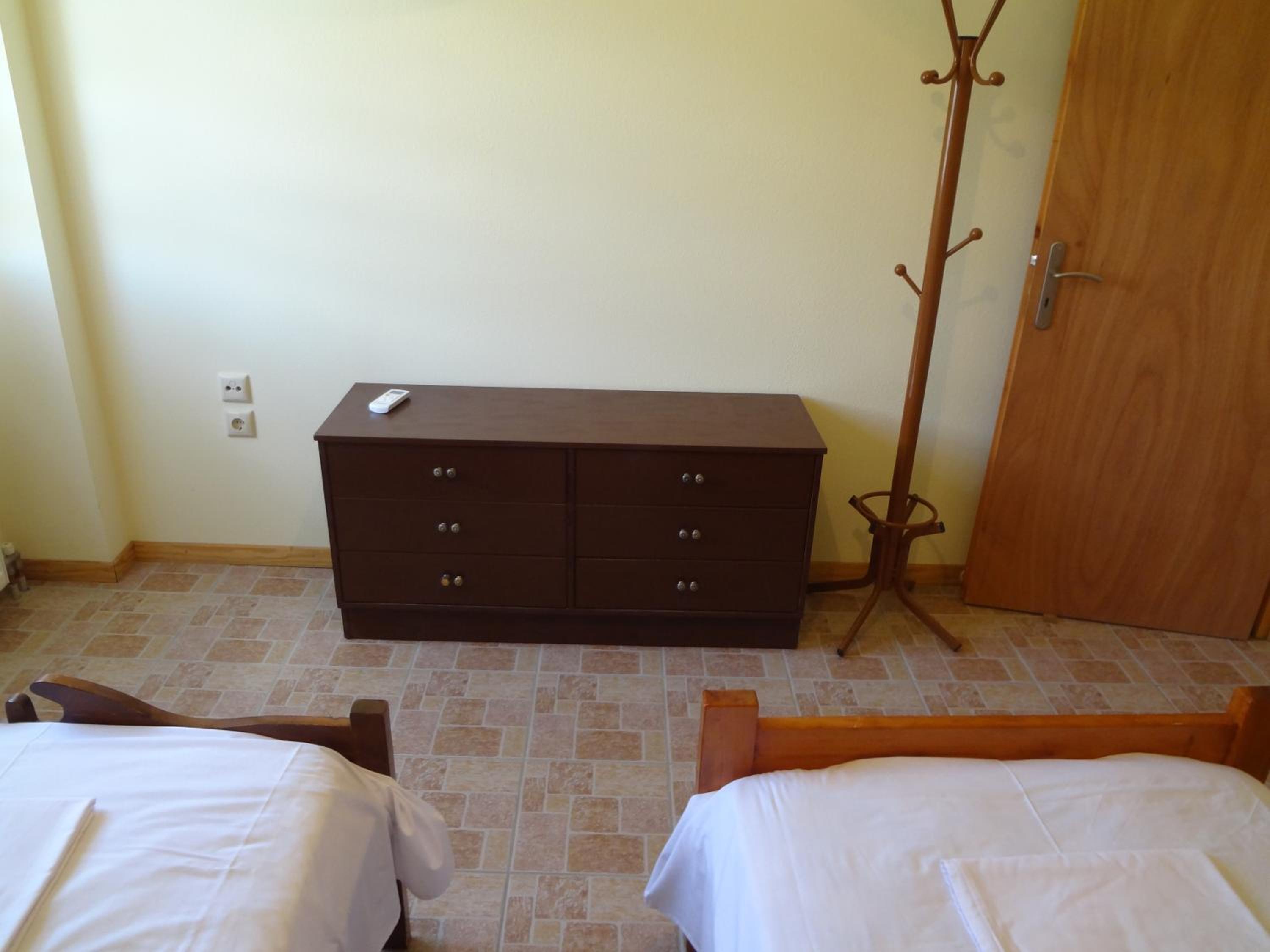 Photo 43