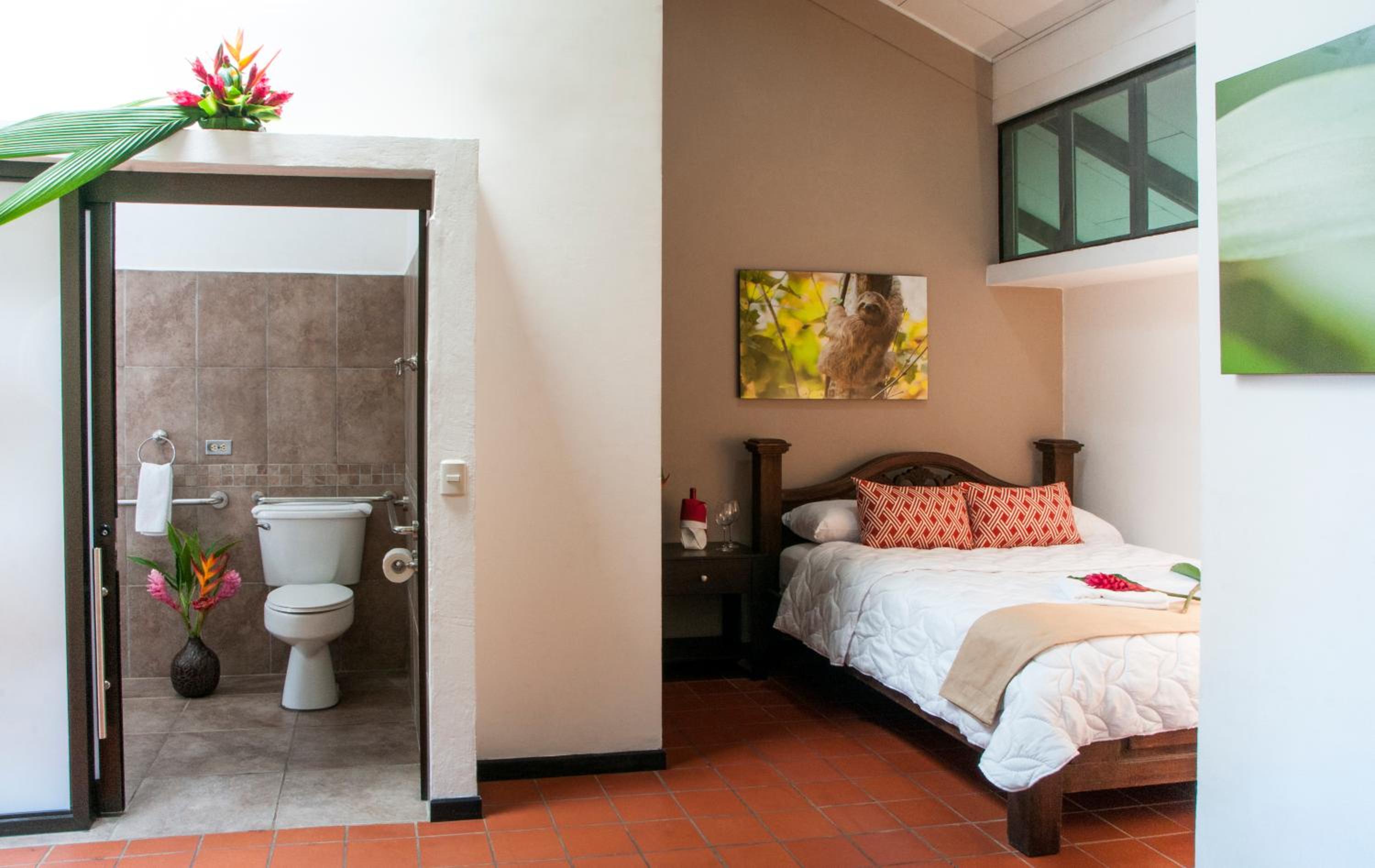 Tapirus Lodge and Reserve