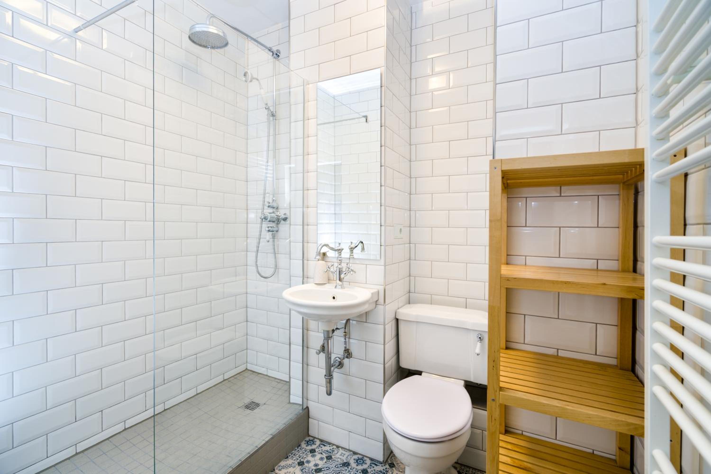 The Rheinsberger Mitte, 80m2, 2BR & Living Room, downtown location, Sleeps 6