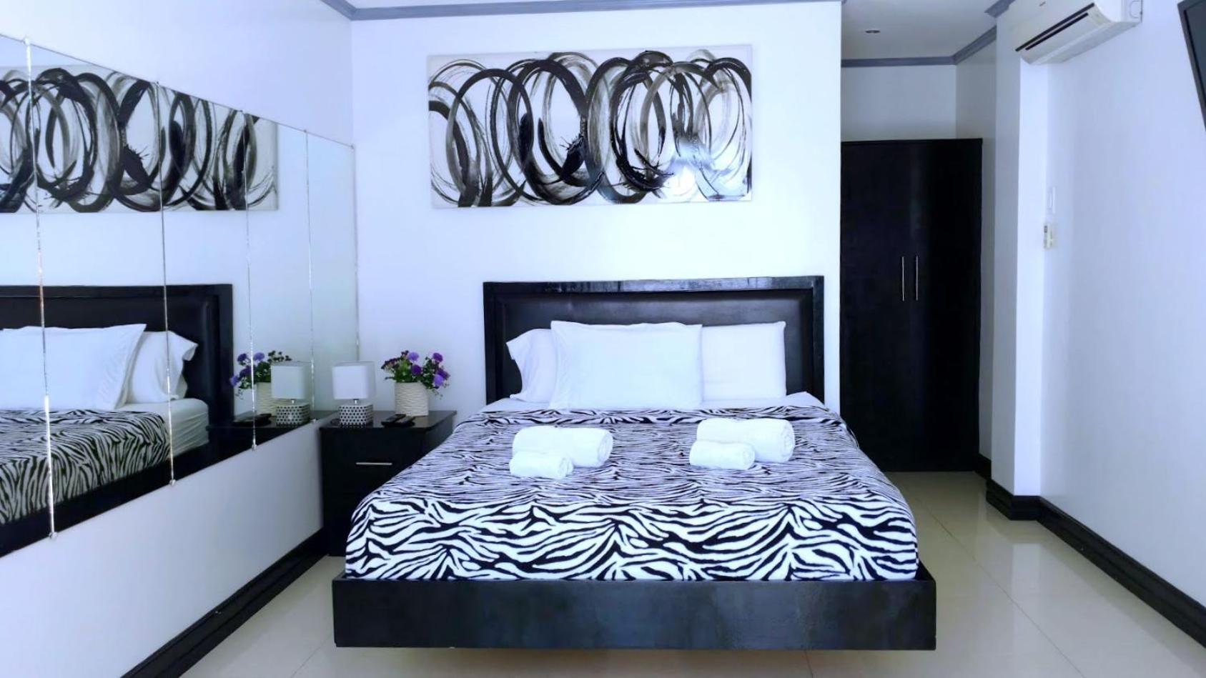 Bohol South Beach Hotel