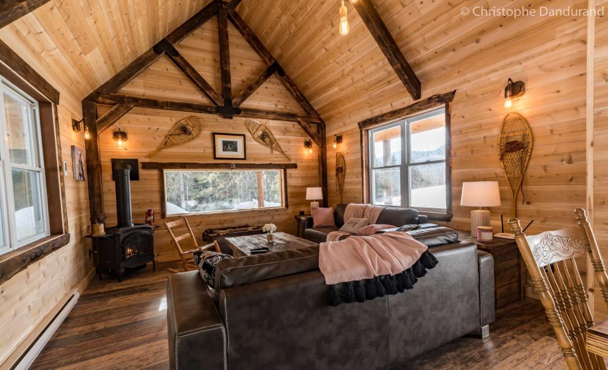 Le Ross - Les Chalets Spa Canada view 2