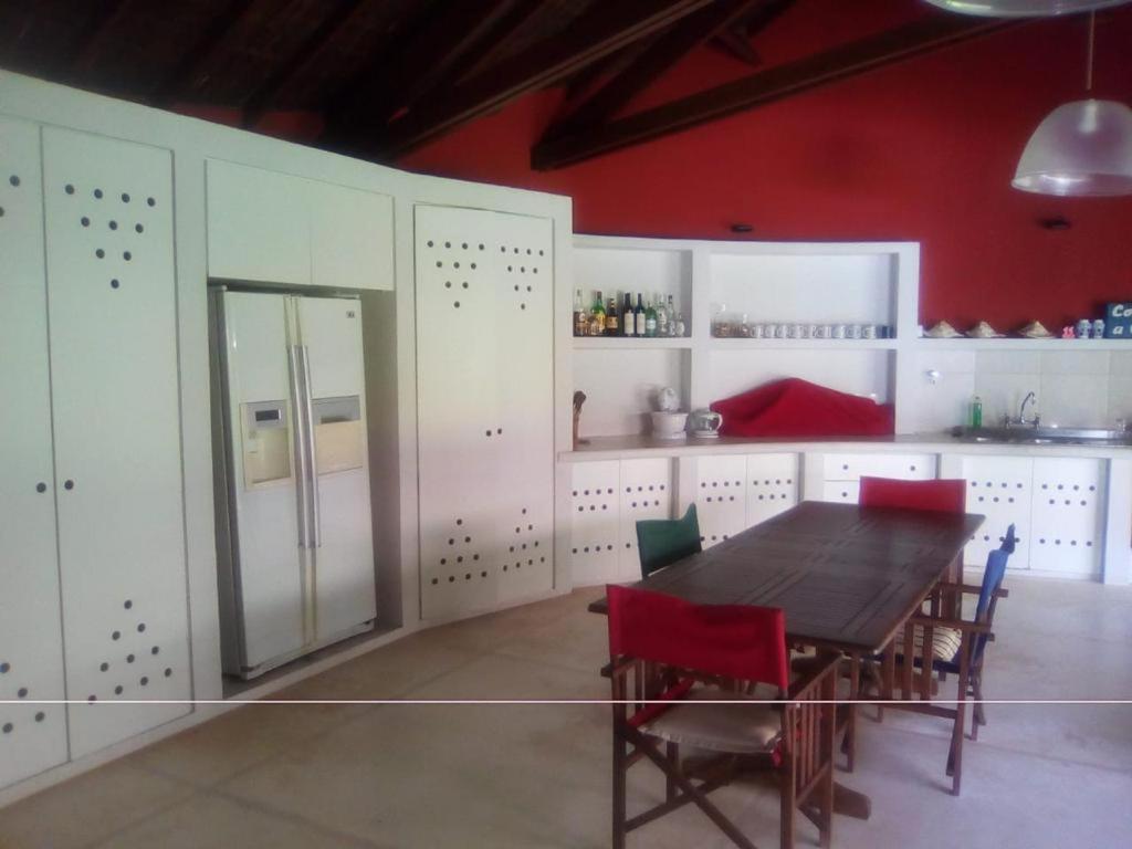 VILLA NACRI NA PRAIA con PISCINA ENTRE ILHEUS E ITACARE'