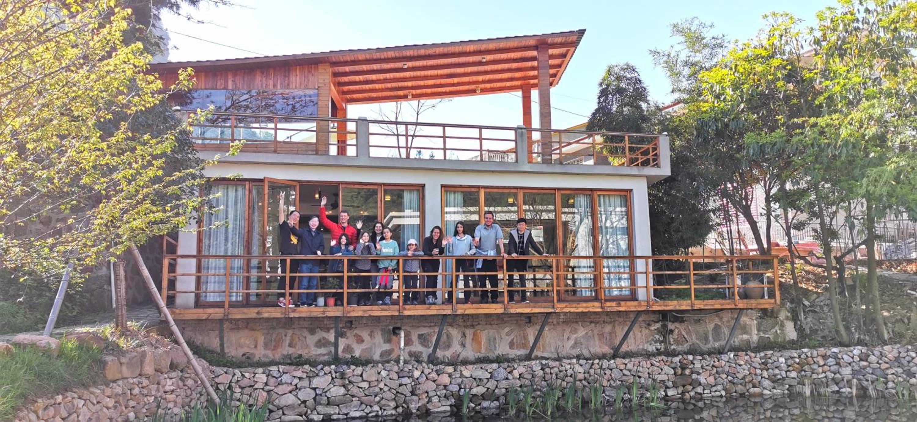 Zhangjiajie national park Purespace --2nights 1free pick-up&book tickets&5min to park