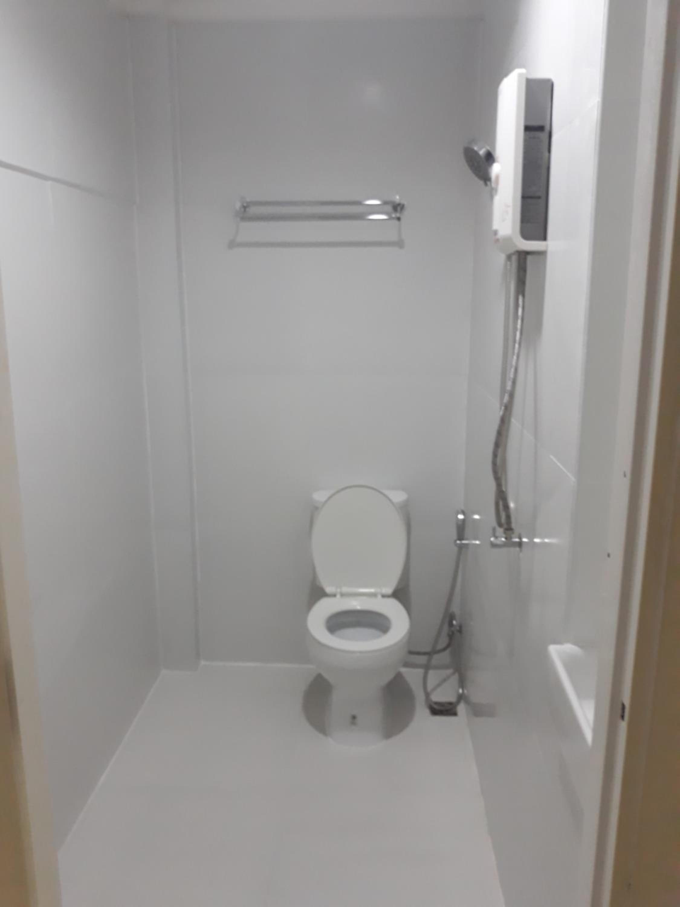 P & T Guesthouse