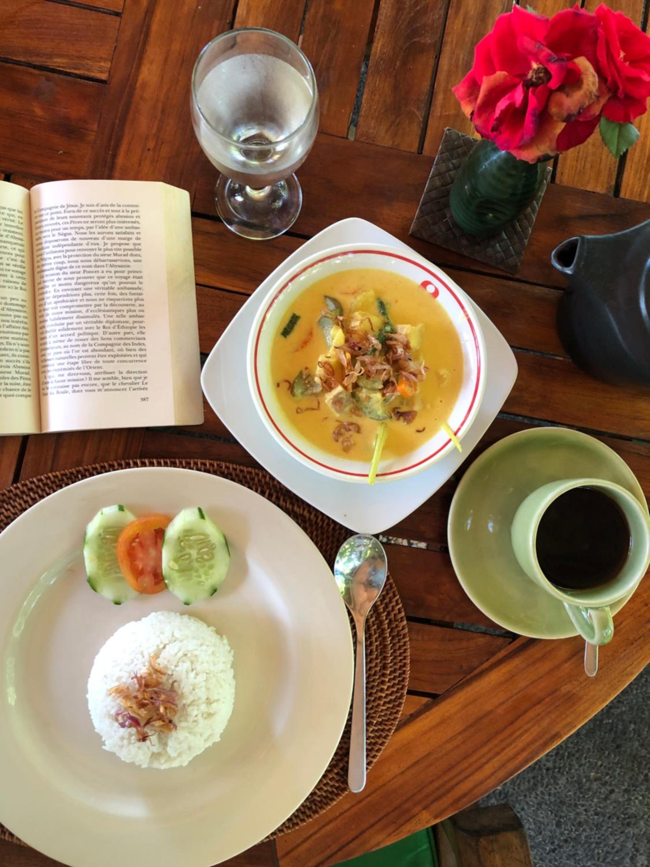 Frangipani Inn & Restaurant