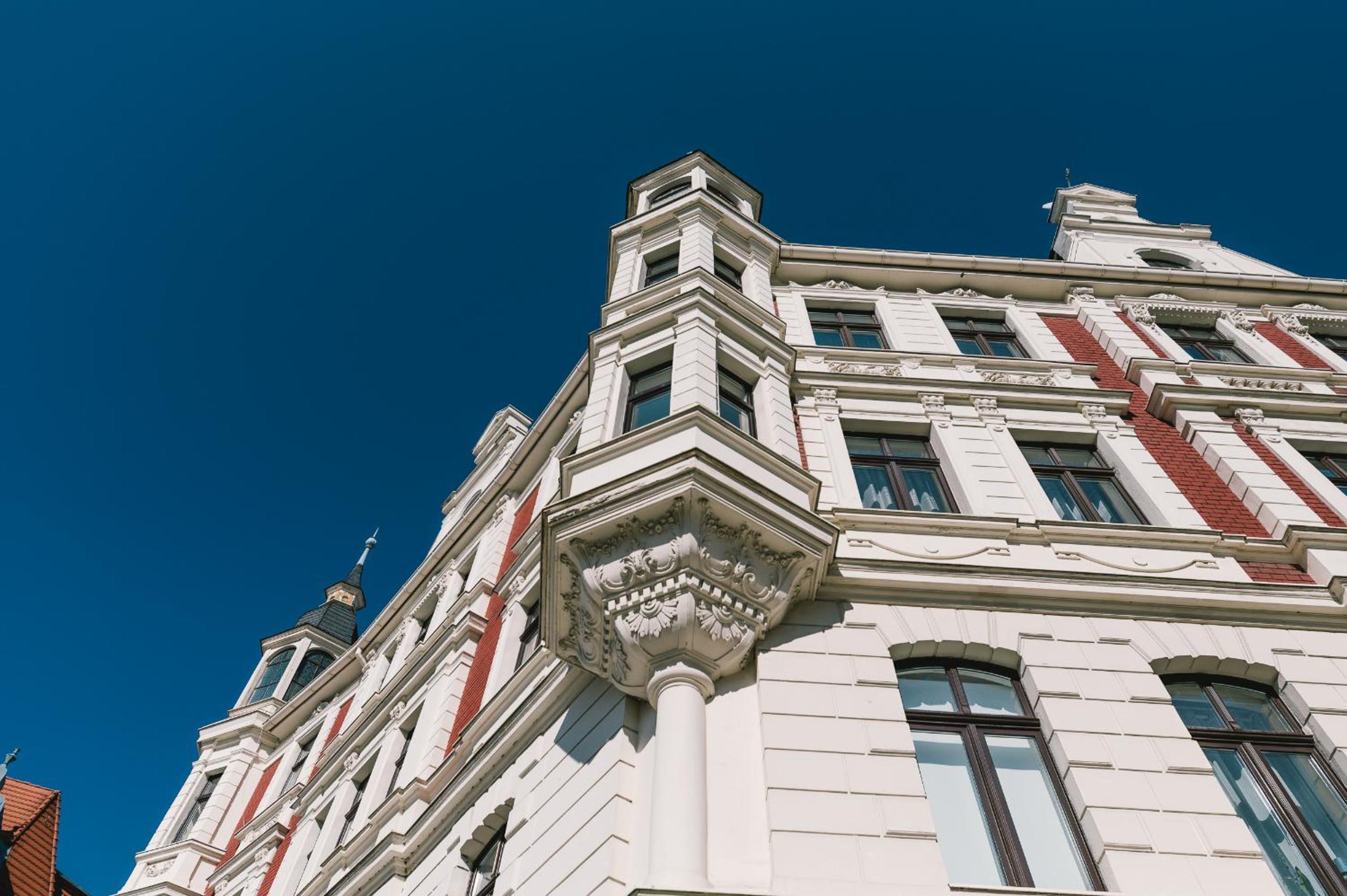 Menzels Pension Drehscheibe