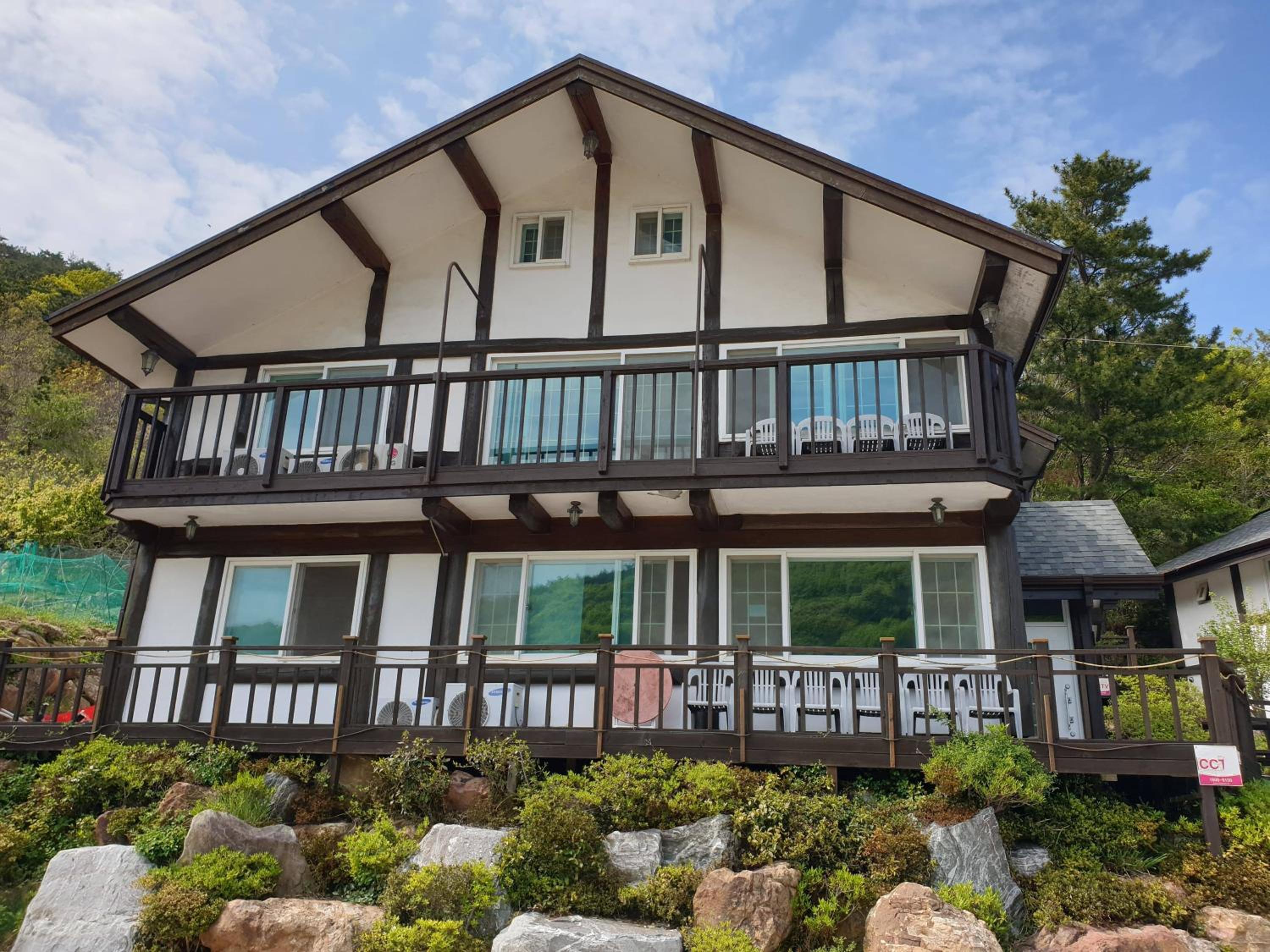 Tongyeong Yehyang Pension