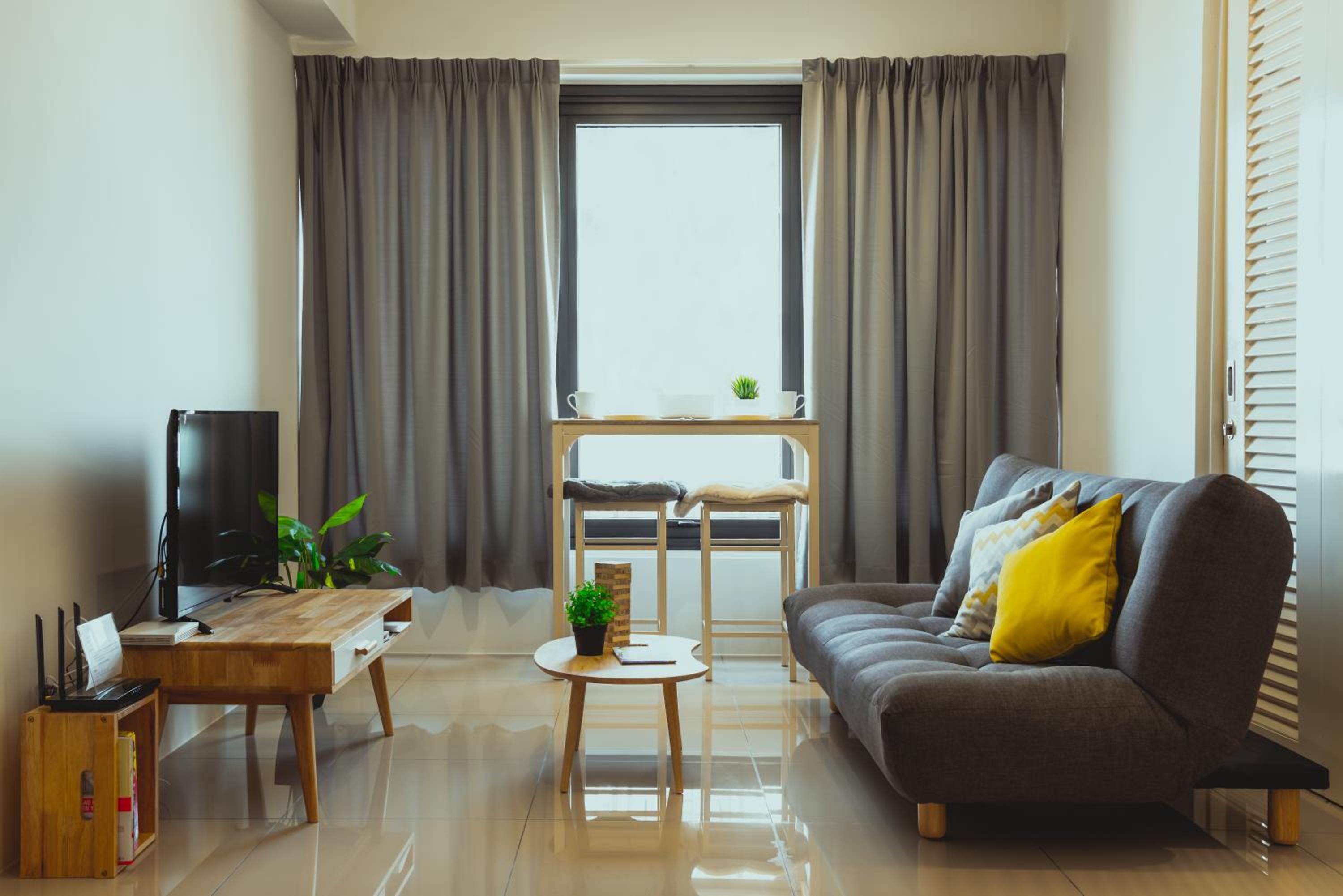 Muji Home 1 - Sea and City View 2BR at 218 Tropicana NEAR Komtar FoodHeaven with Netflix & TV Box photo 2