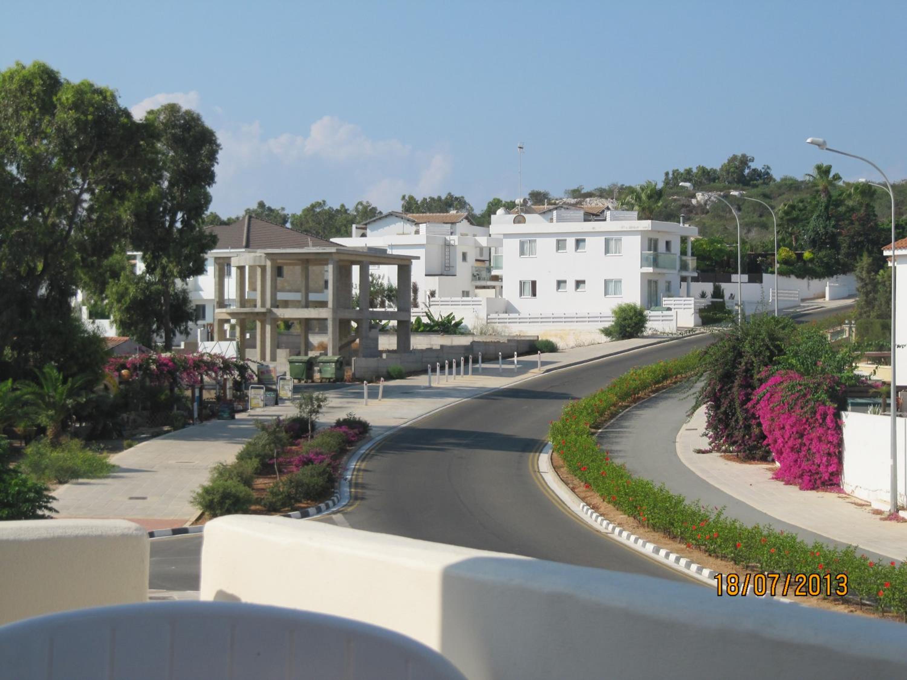 Sunny Holiday Apartments