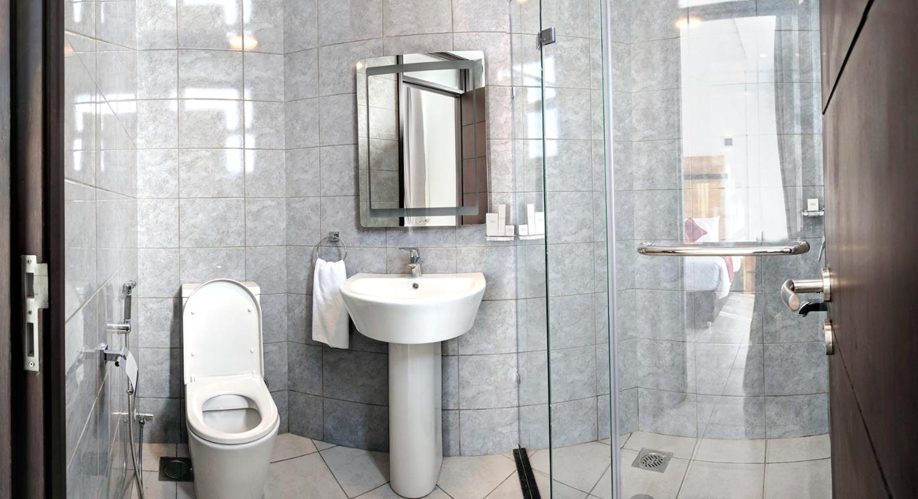 L'Aziz Suites - Near Aga Khan Hospital photo 50 of 52