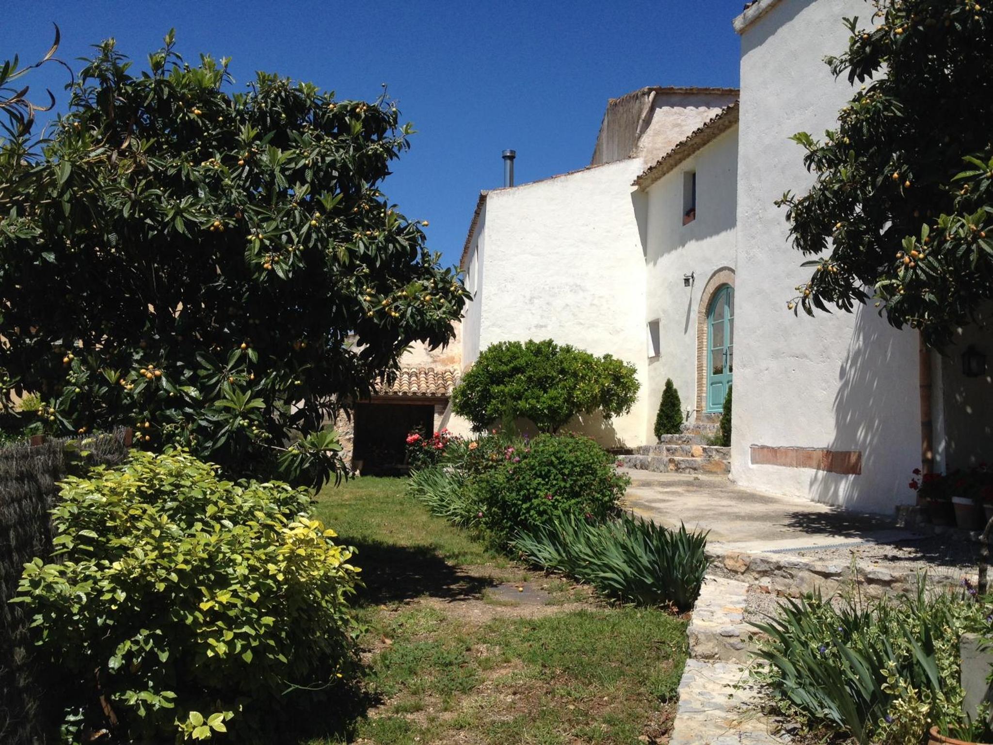 Masia Mas de Giralt view 3
