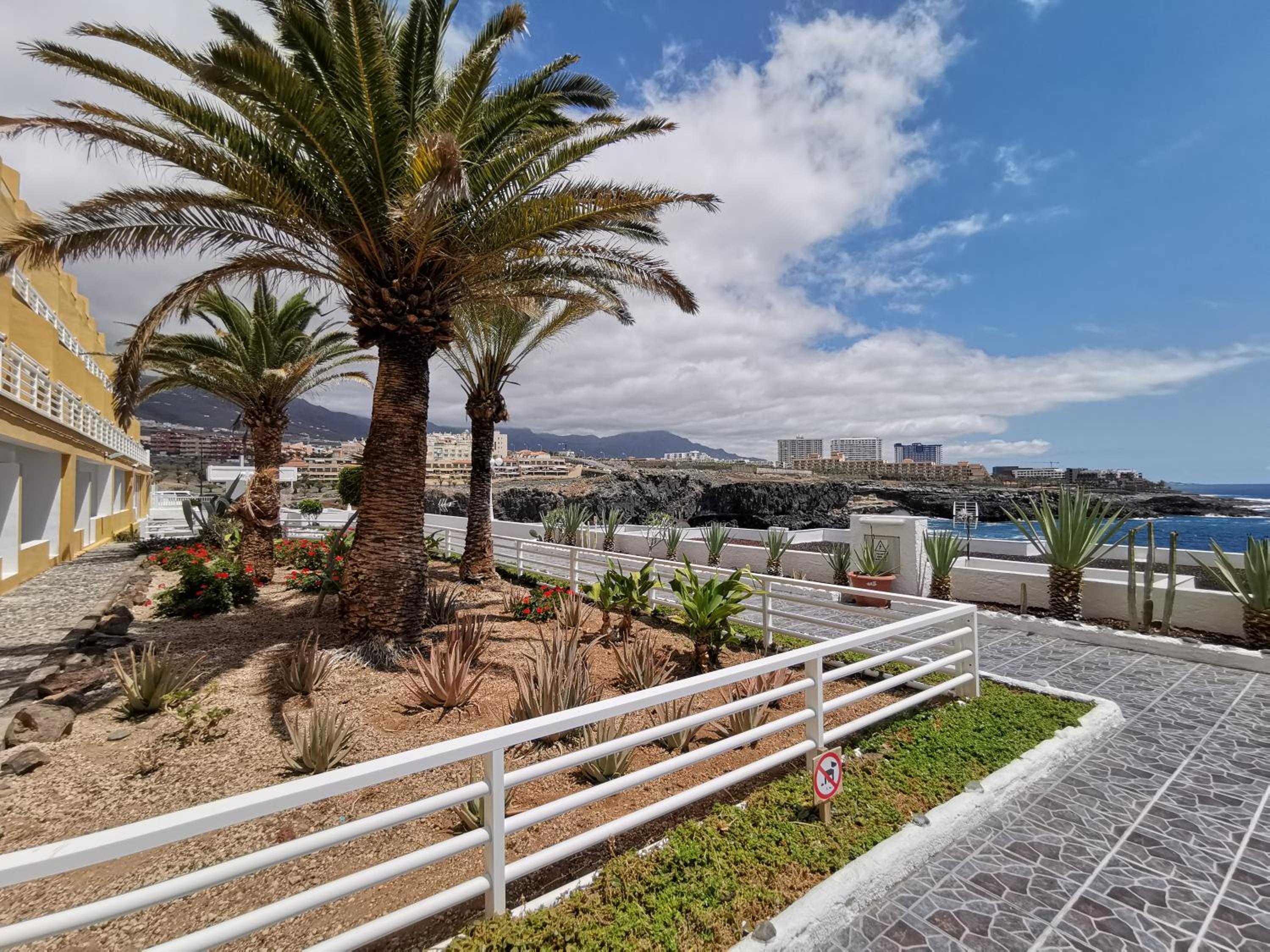 Studio Barandas view 3