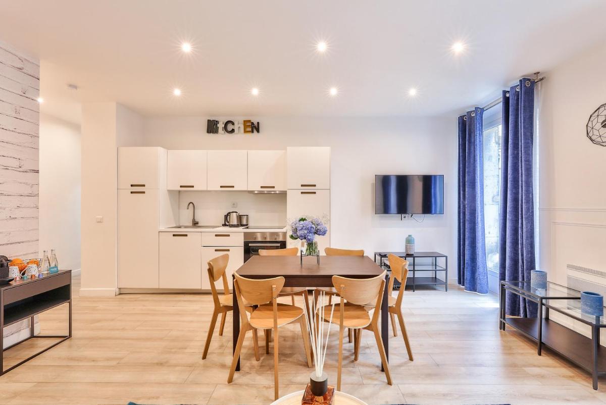 23 - Pretty Parisian Flat in Montorgueil