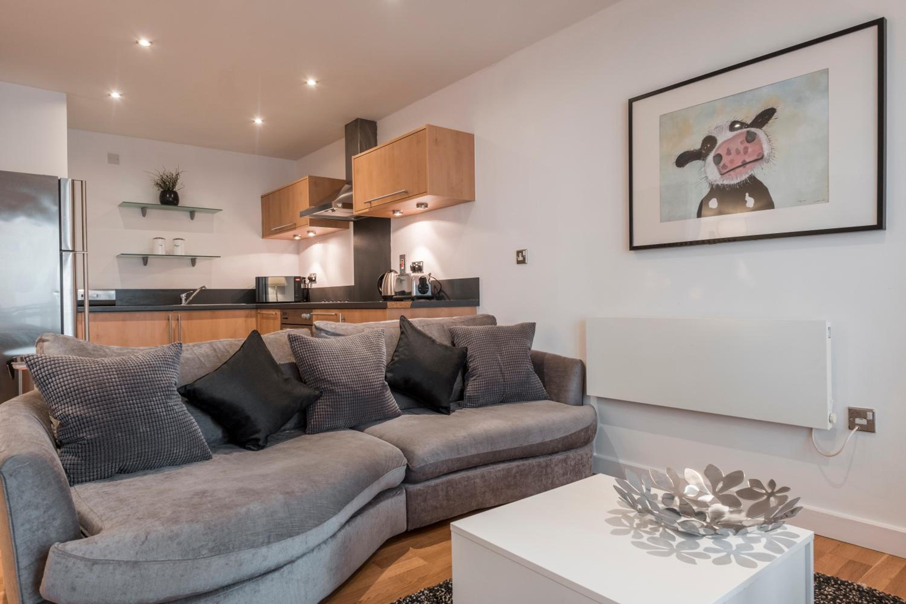 The Chambers, Riverside West view 4