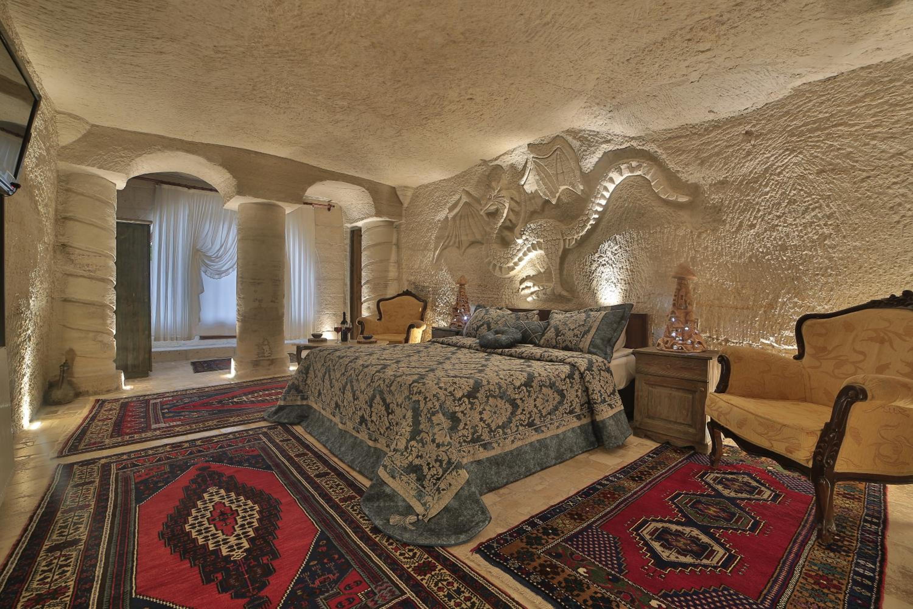 Kayatas Cave Suites - Image 49