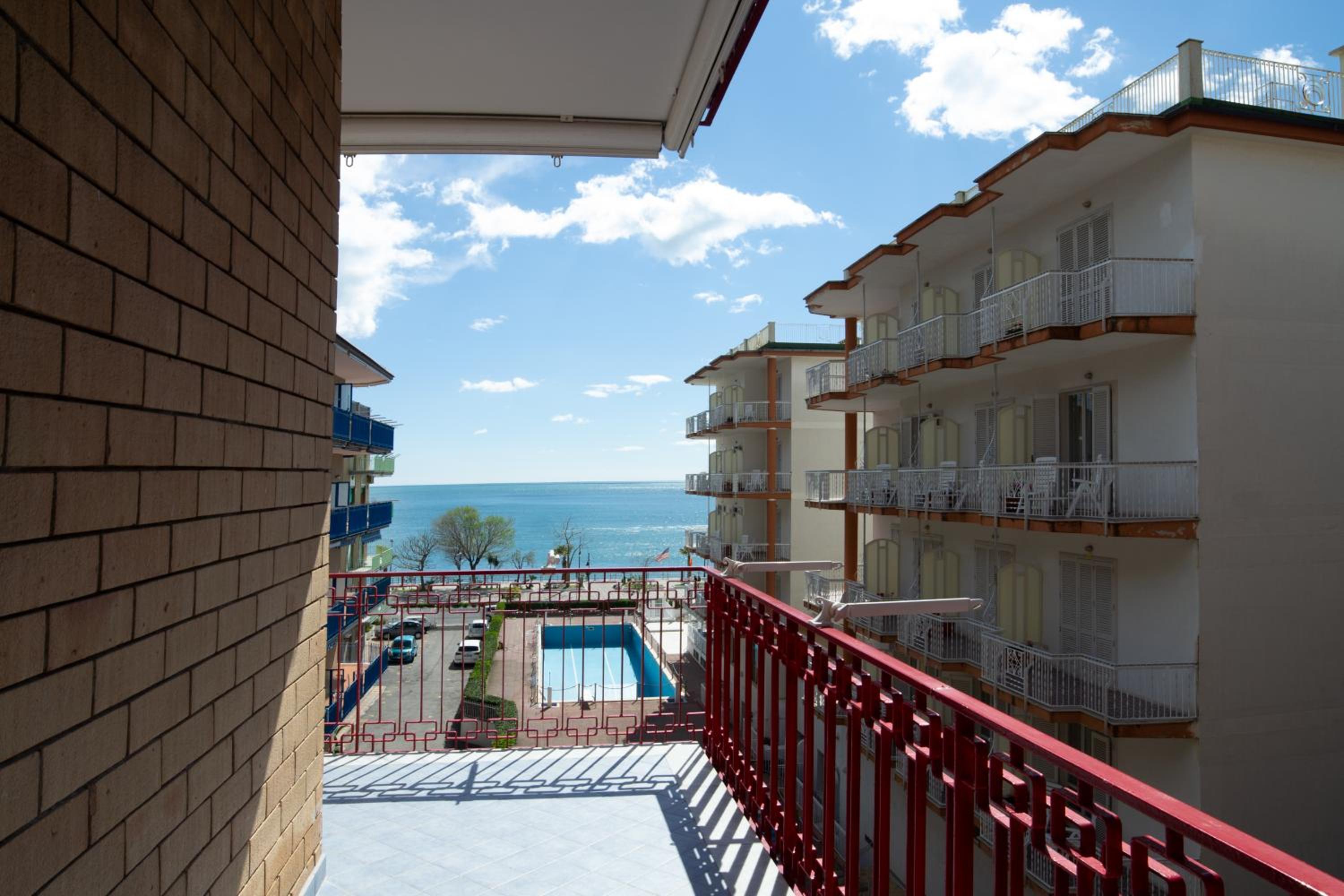 Panorama Host - Domus Amalfi Coast