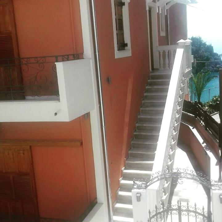 Sunrise House view 4