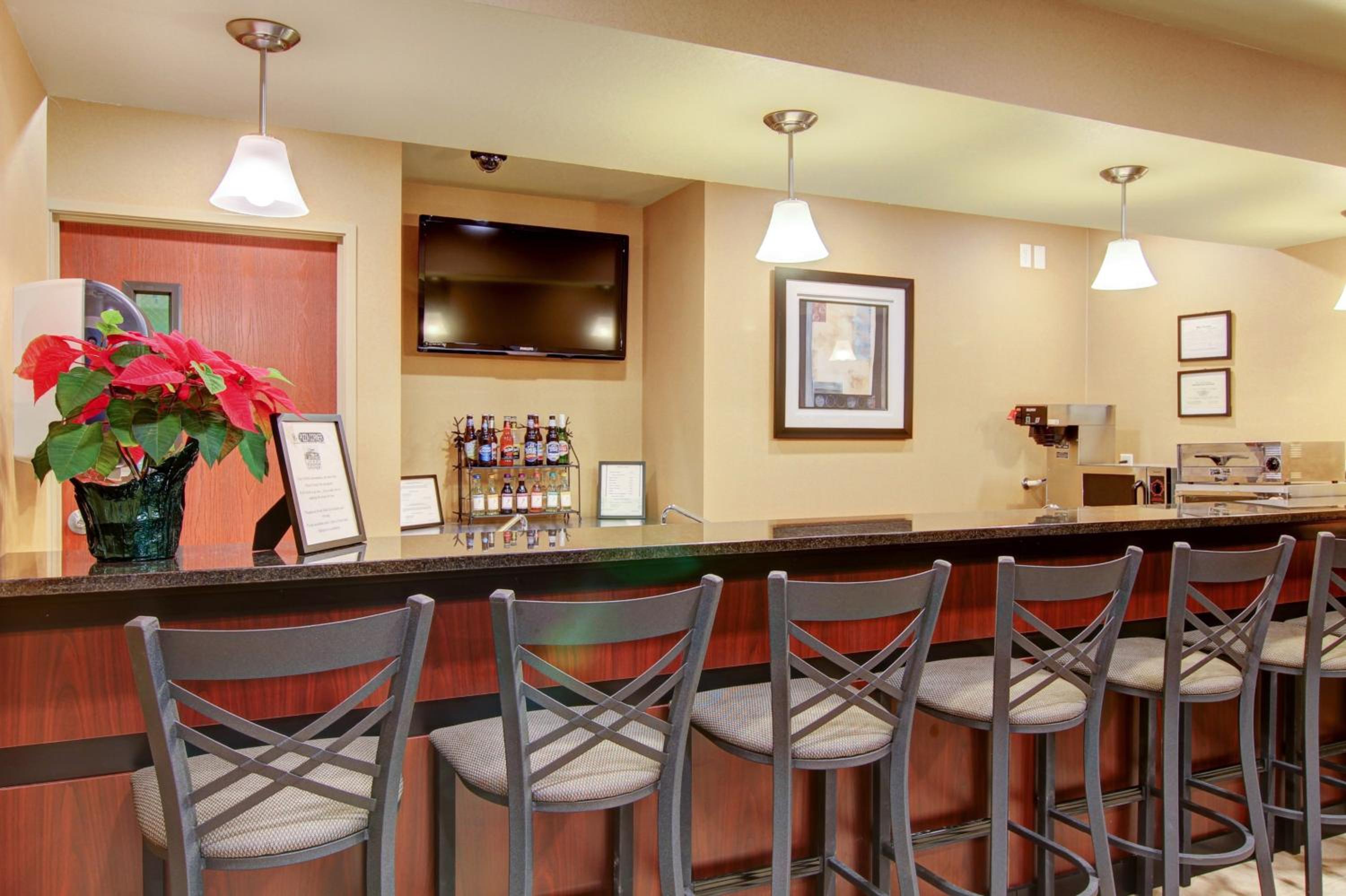 Cobblestone Inn & Suites Steele