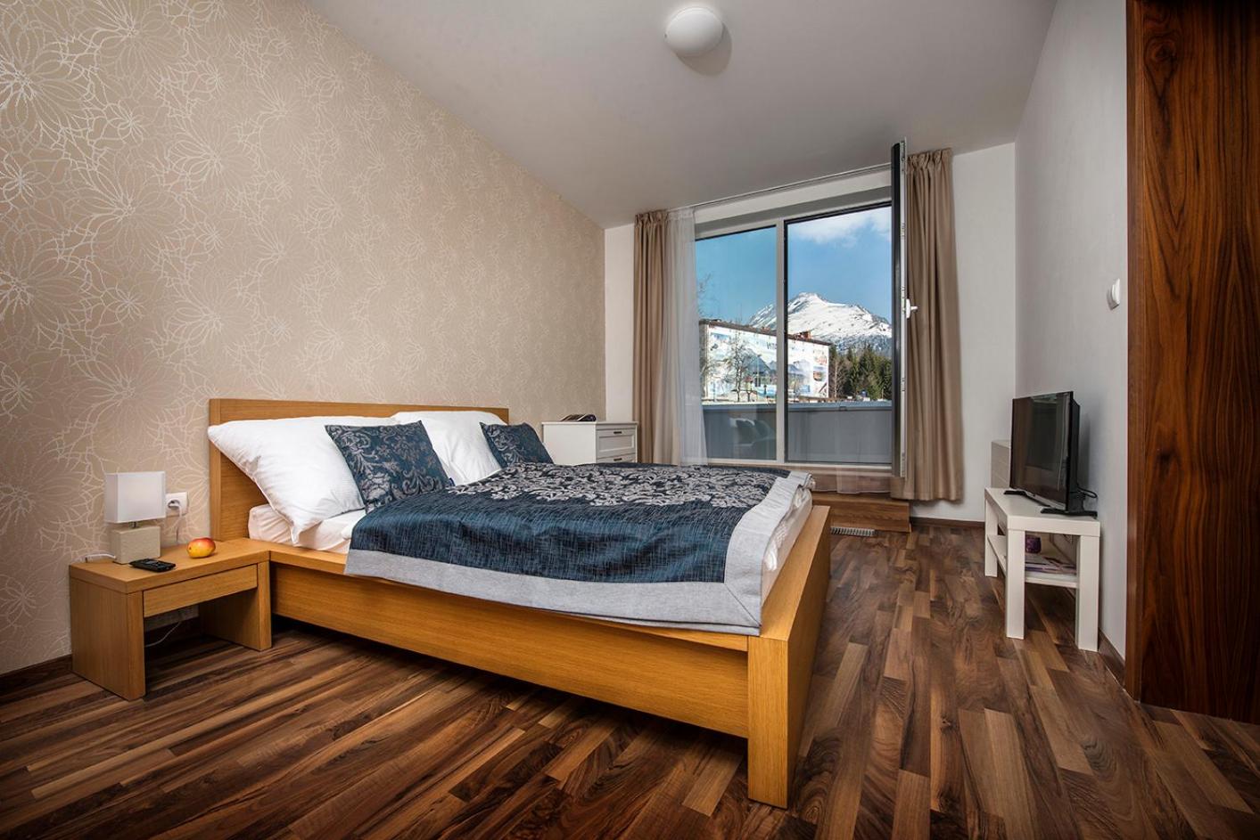 Apartment No. 11, Apartment House Oliver view 2