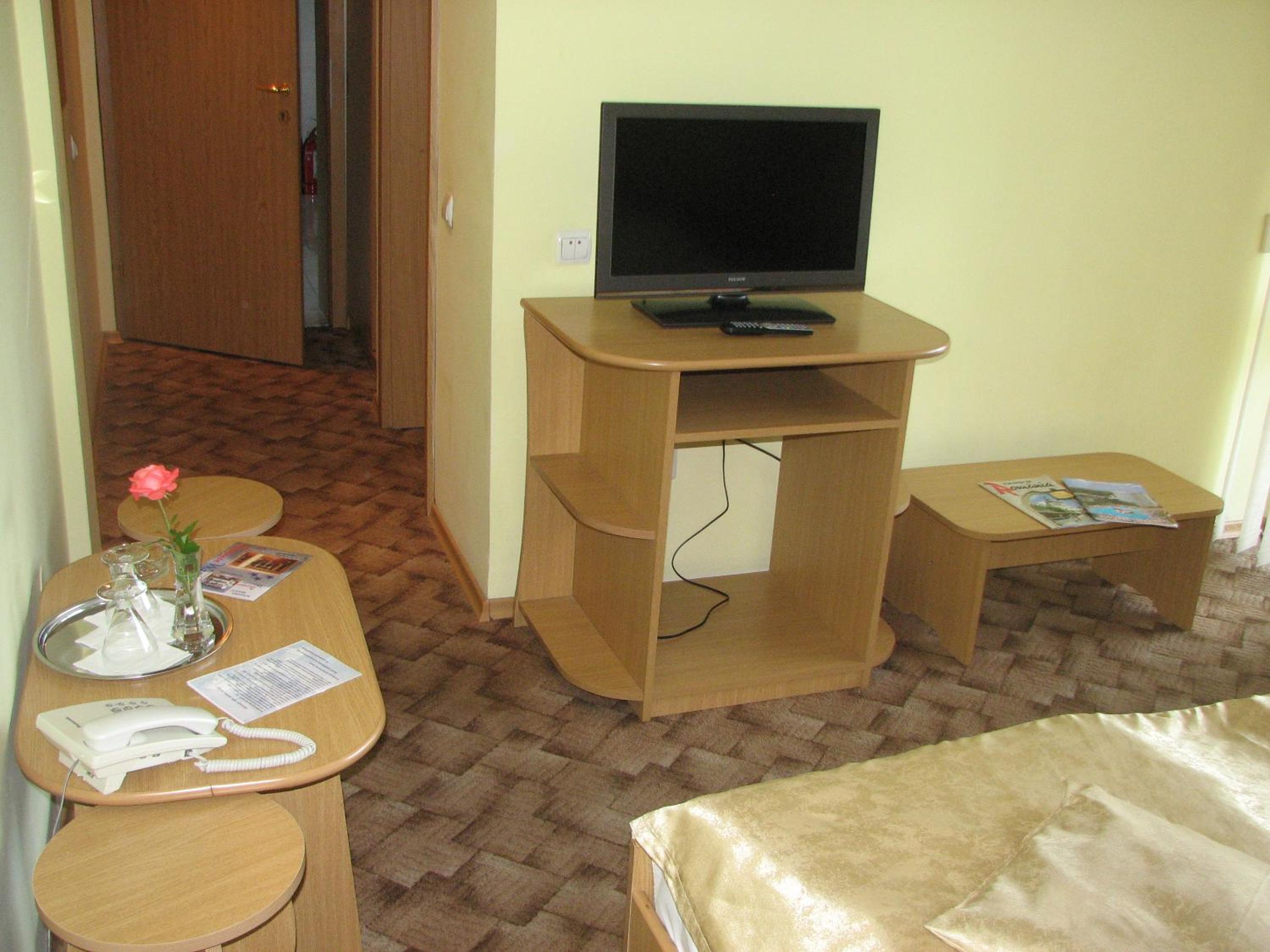 Photo 42